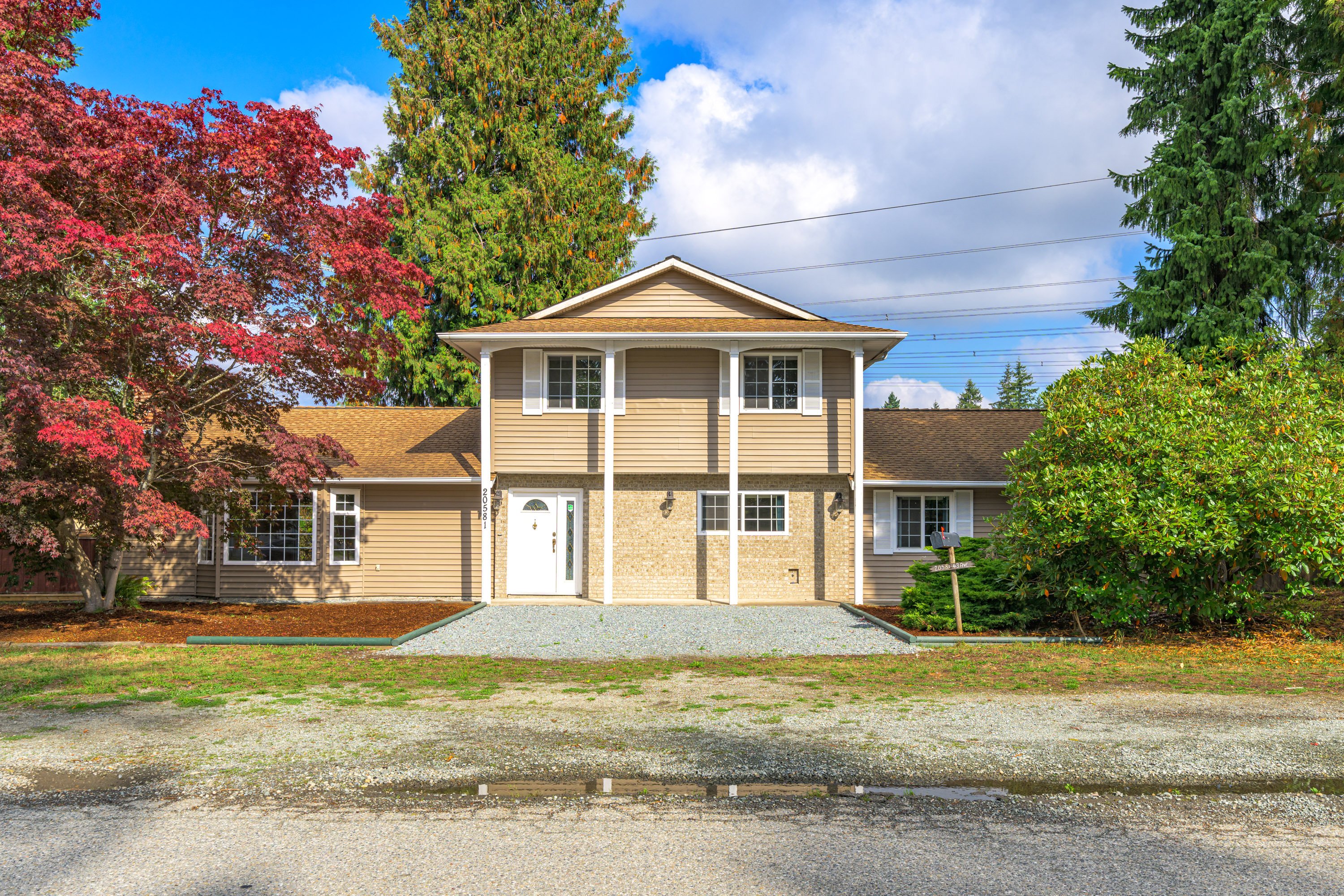 20581 43 Avenue, Langley