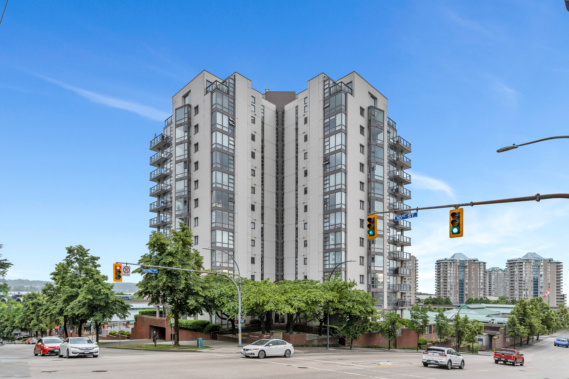 205 - 98 Tenth Street, New Westminster