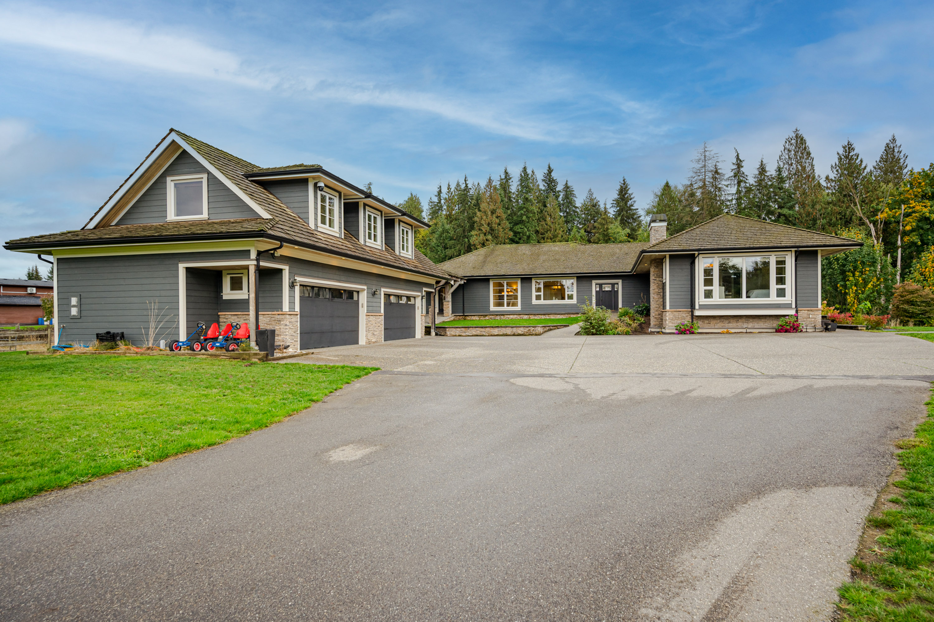 24648 Robertson Crescent, Langley