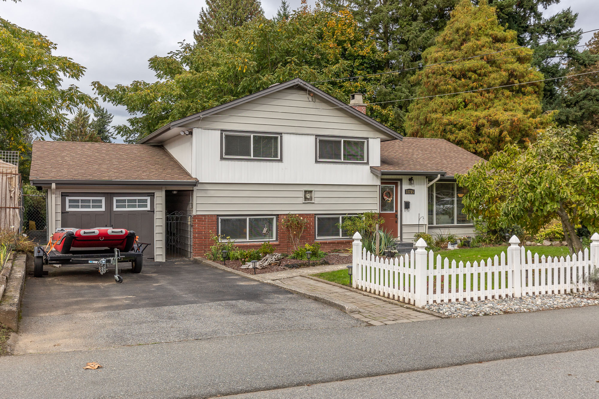 33715 Mayfair Avenue, Abbotsford