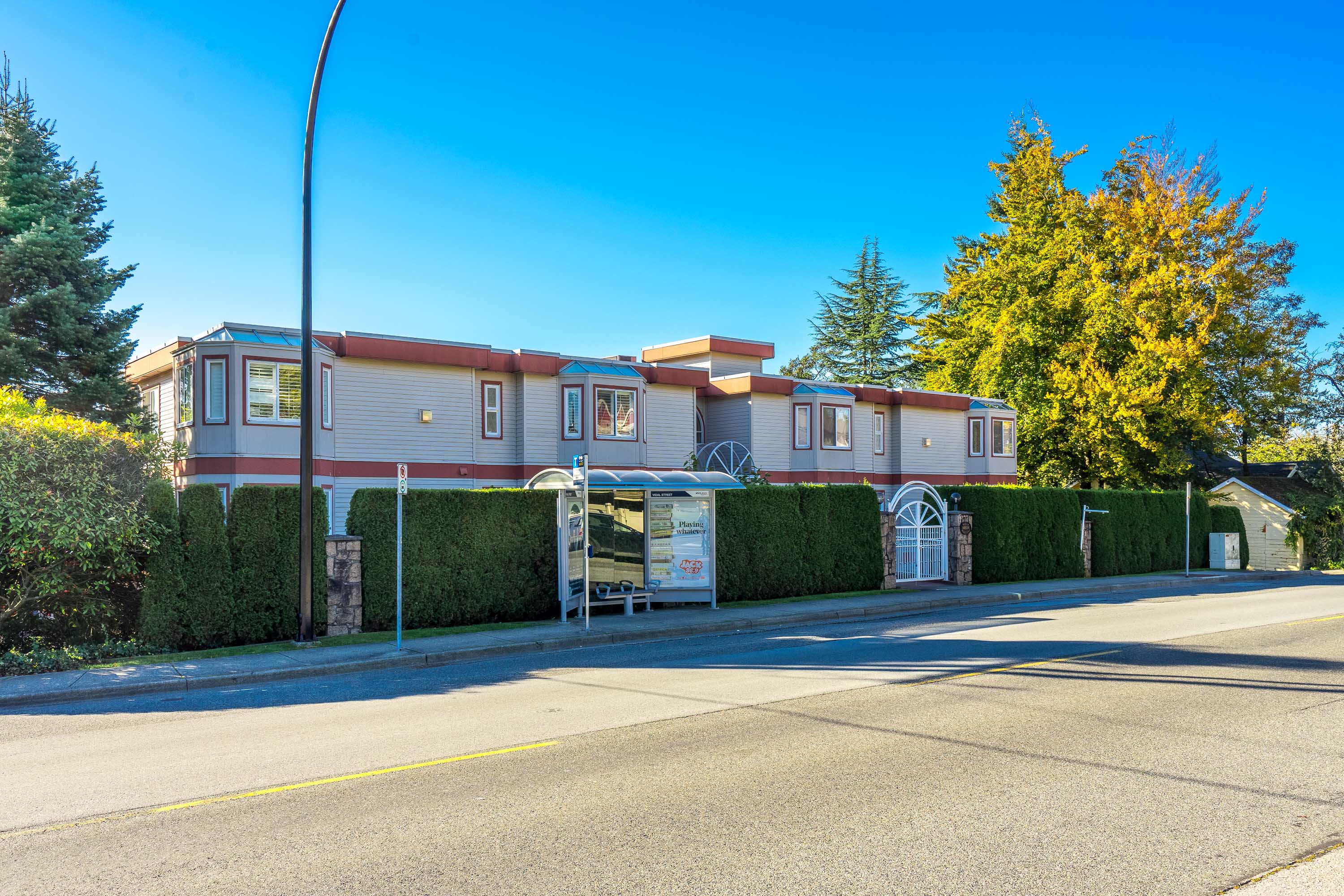 101 - 14934 Thrift Avenue, White Rock