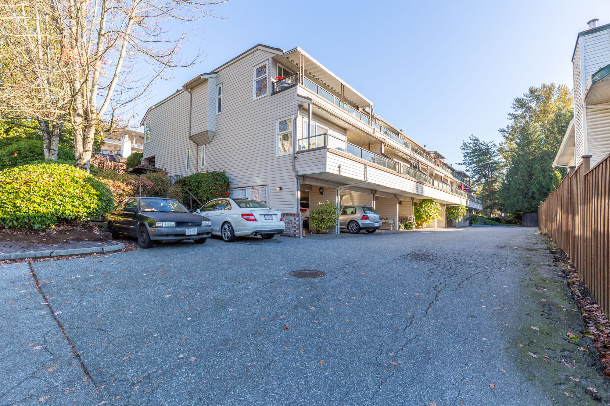 406 - 11726 225 Street, Maple Ridge