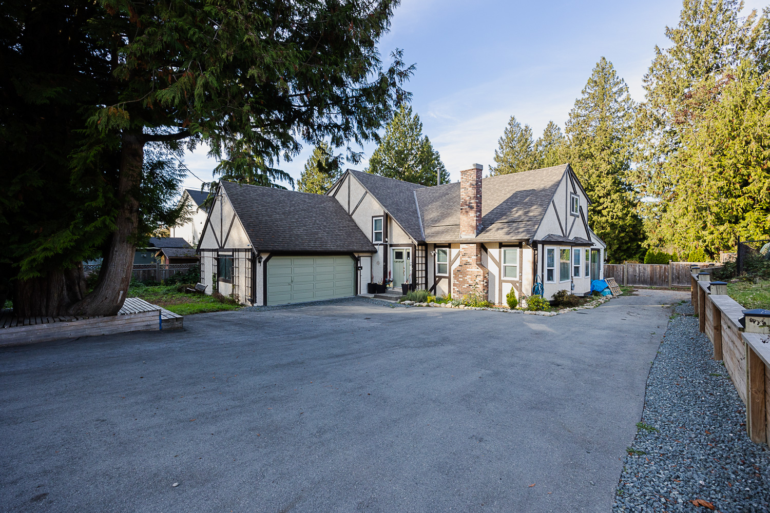 20121 48 Avenue, Langley