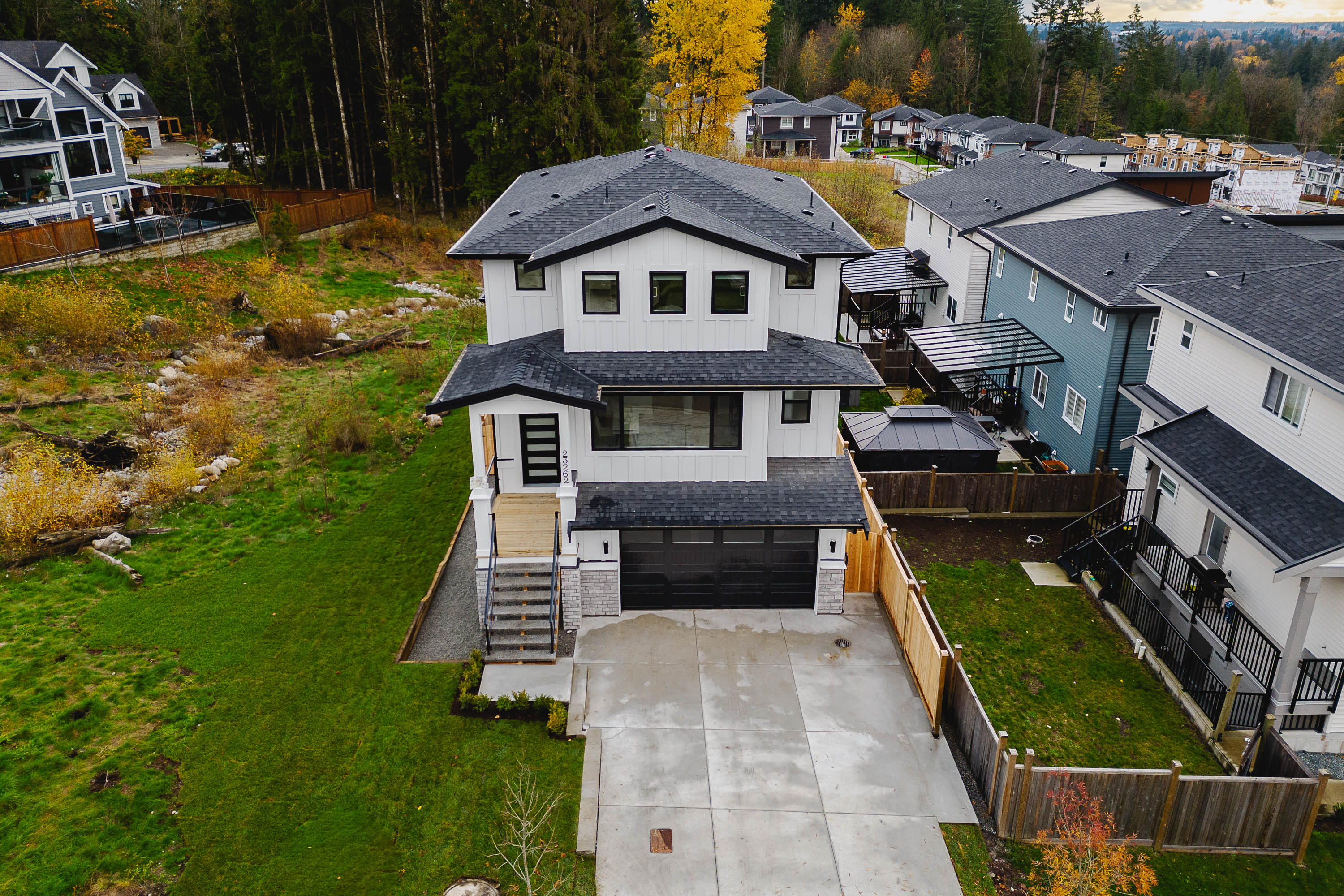 23262 137 Avenue, Maple Ridge