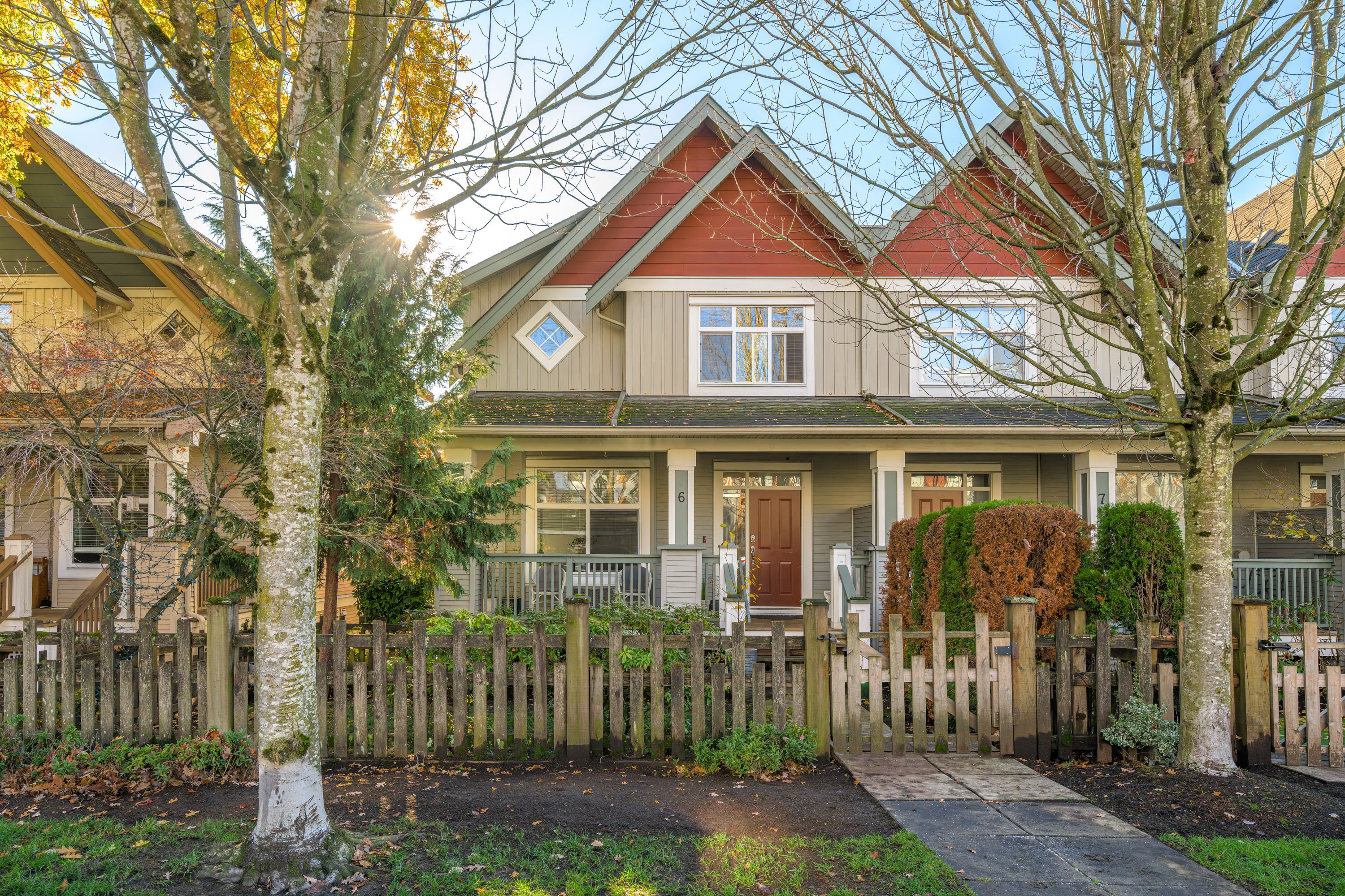 6 - 20120 68 Avenue, Langley