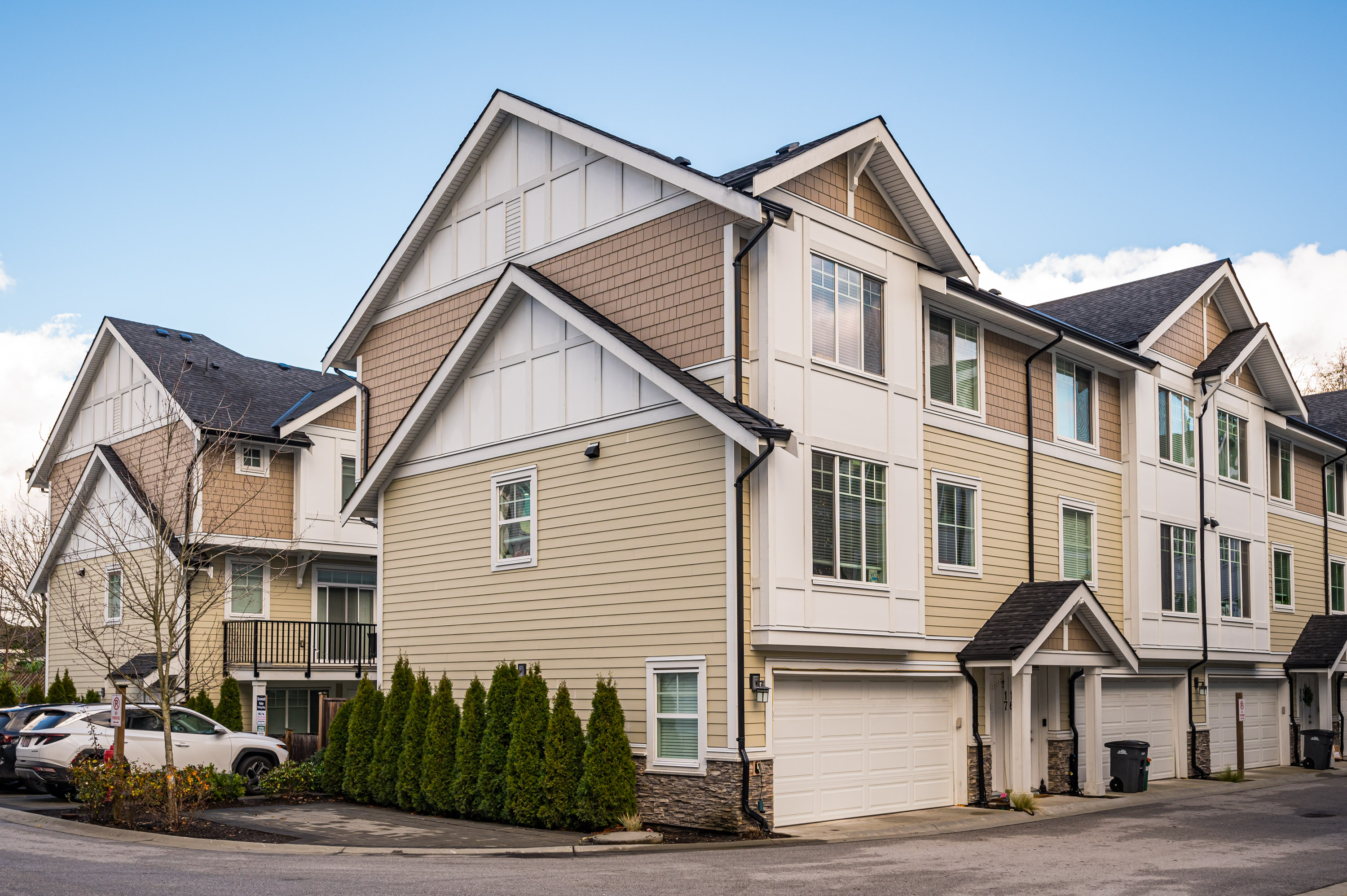 17 - 7056 192 Street, Surrey