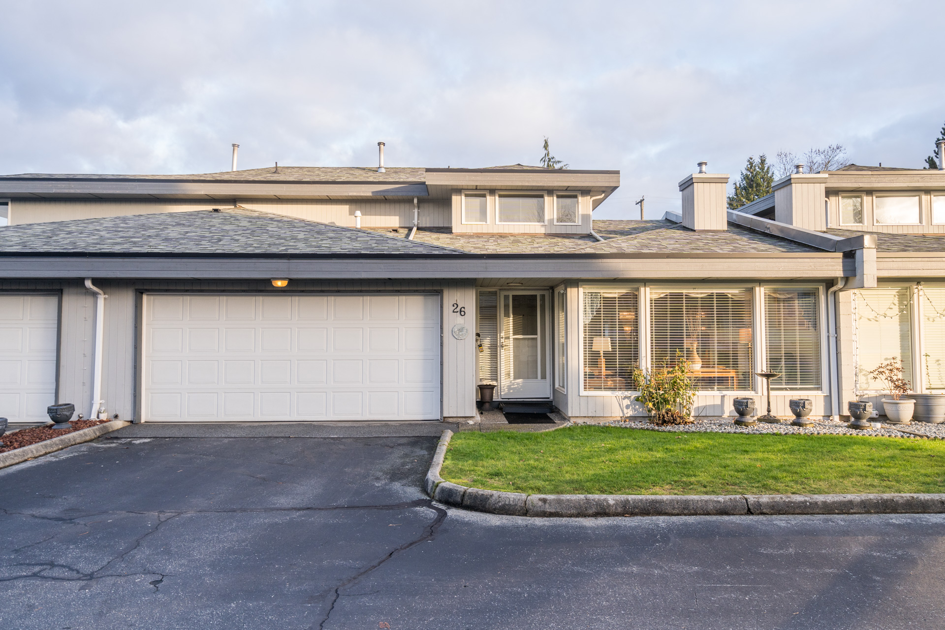 26 - 16180 86 Avenue, Surrey