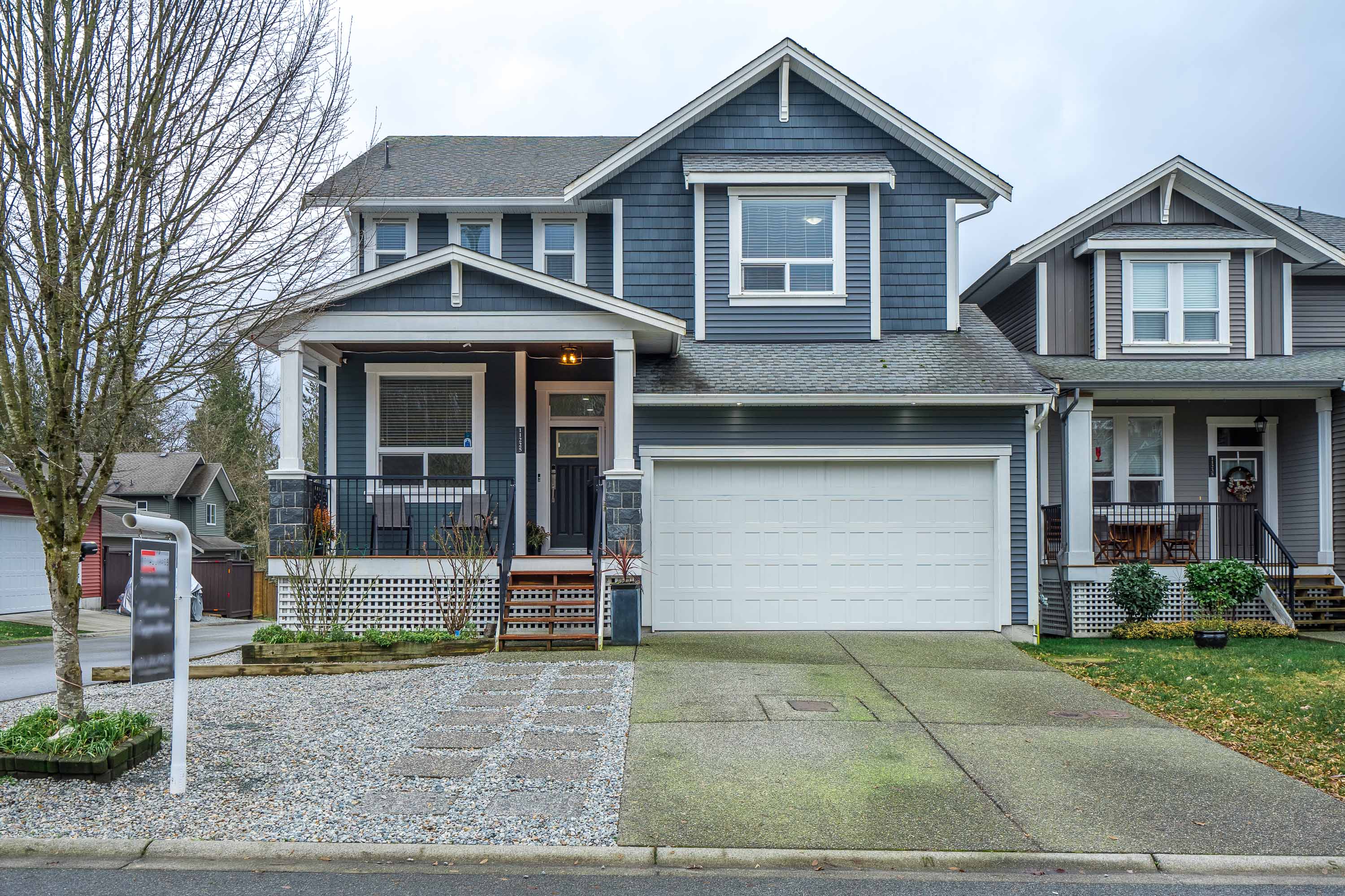 11225 244 Street, Maple Ridge