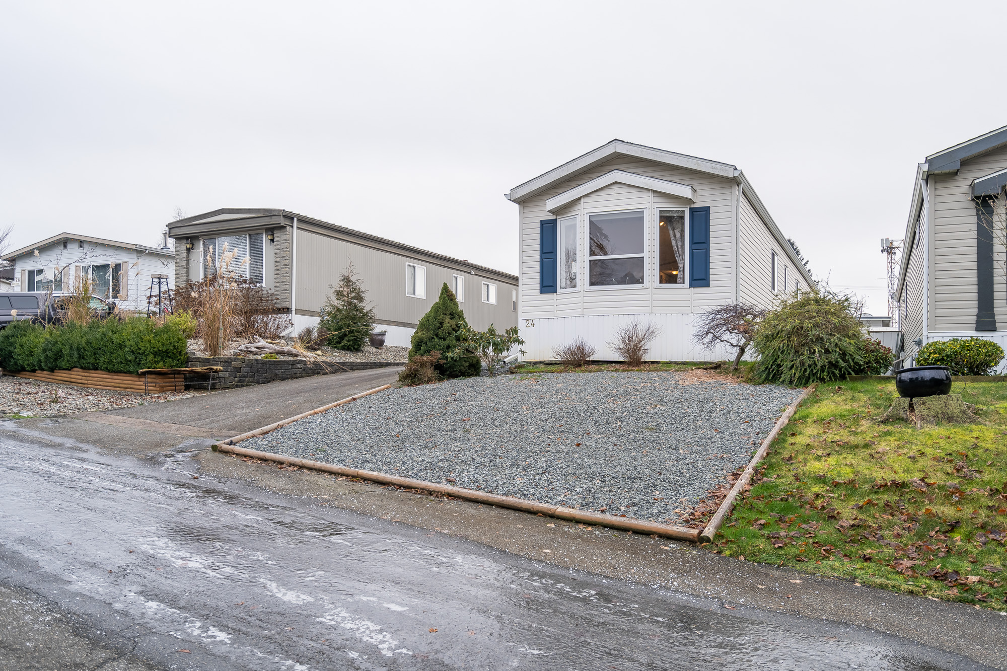 24 - 2035 Martens Street, Abbotsford