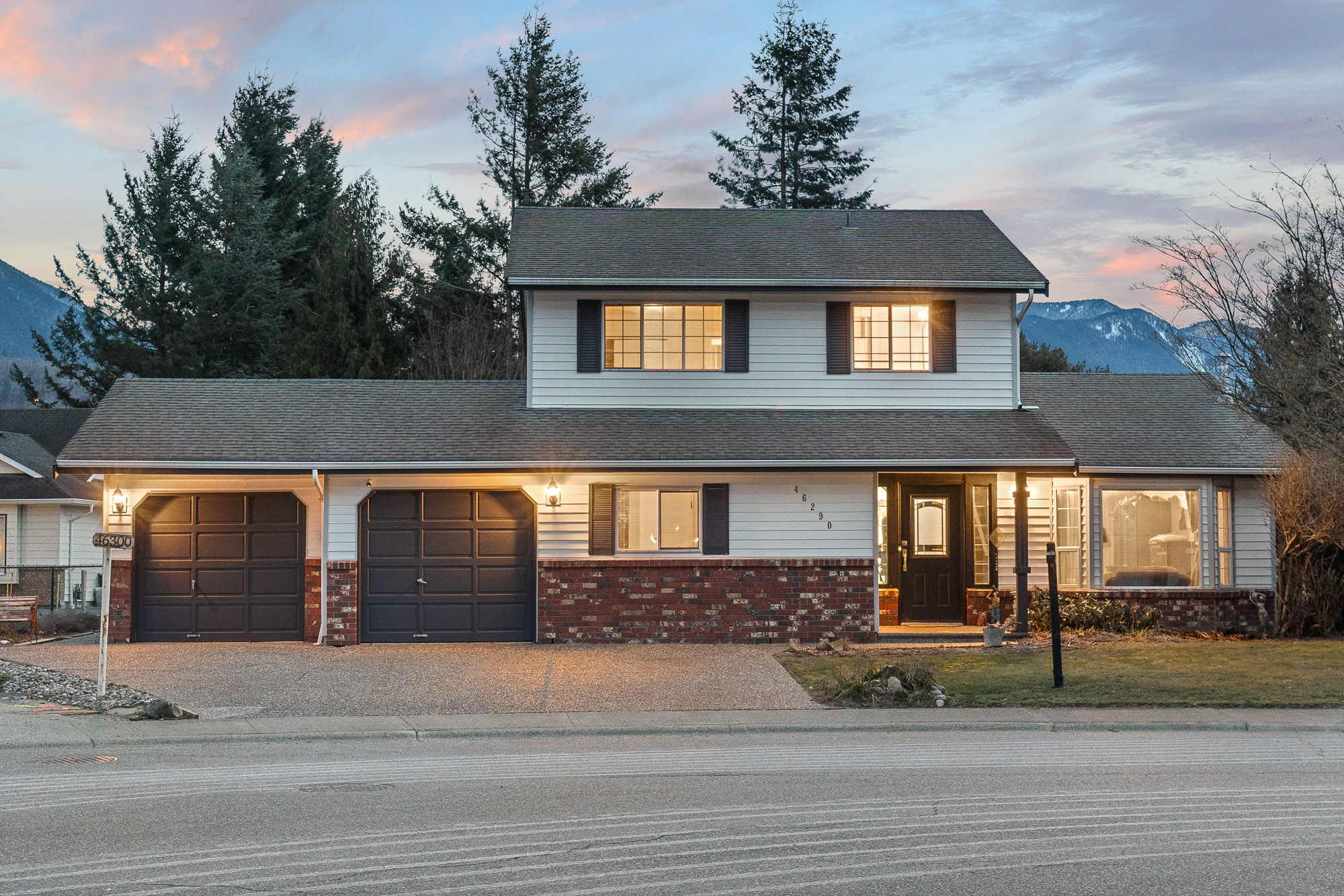 46290 Roy Avenue, Chilliwack