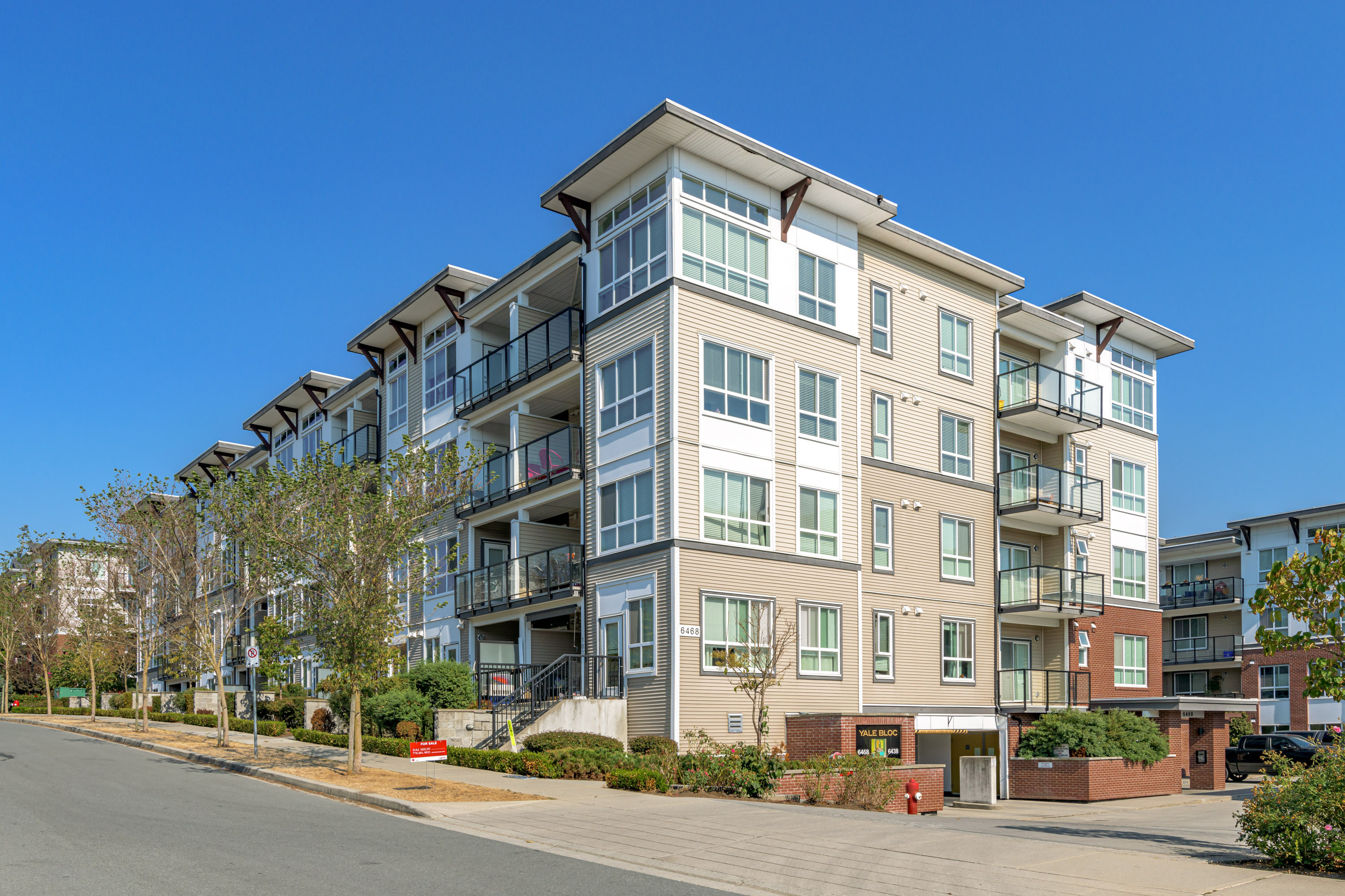 114 - 6468 195A Street, Surrey