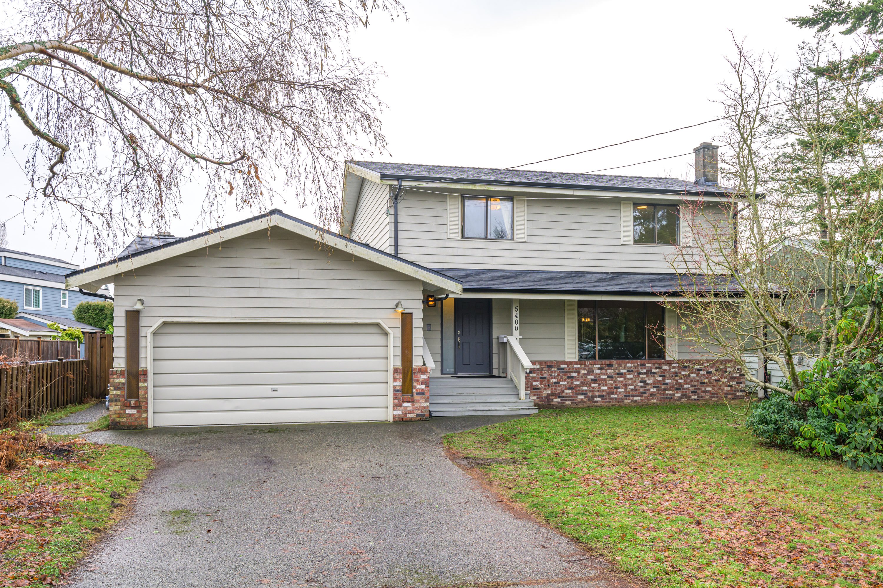 5400 1 Avenue, Tsawwassen