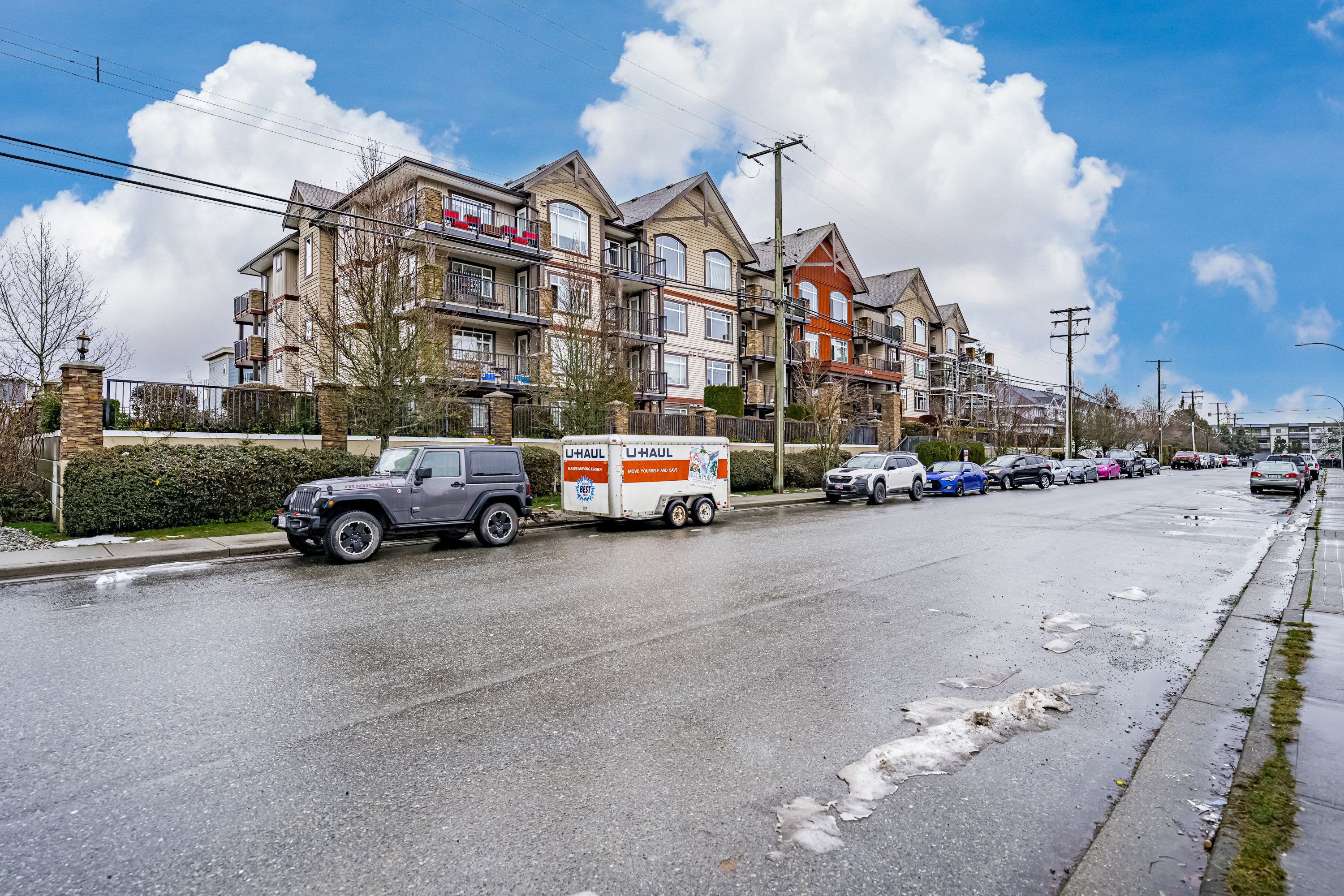 409 - 19939 55A Avenue, Langley