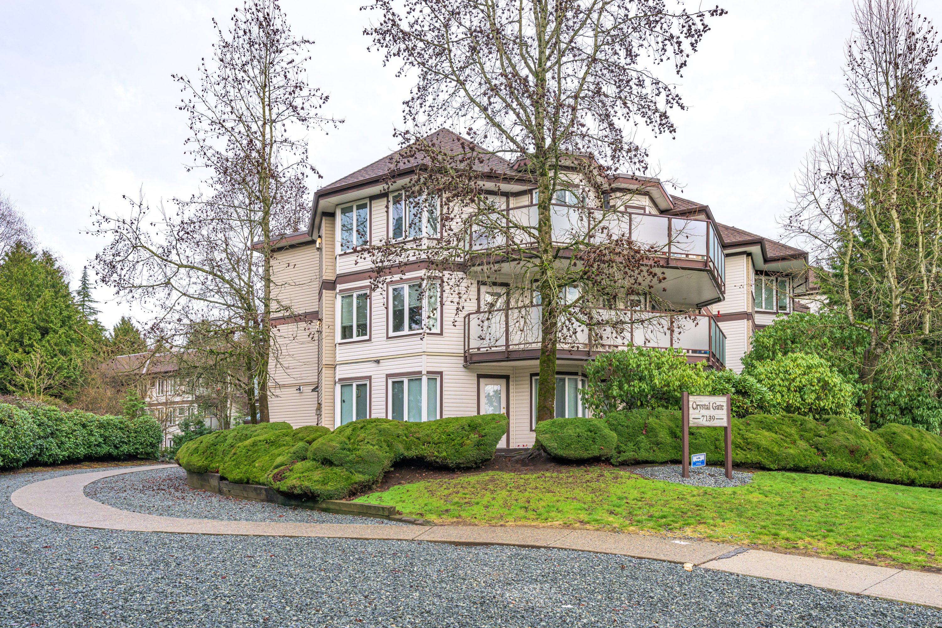 404 - 7139 18 Avenue, Burnaby