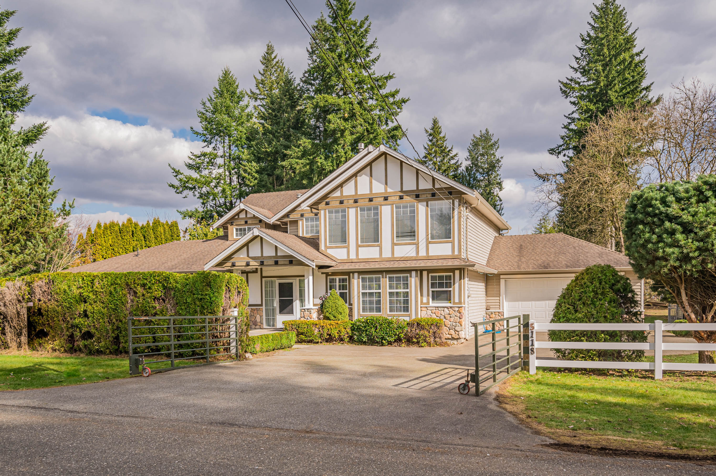 5118 235 Street, Langley