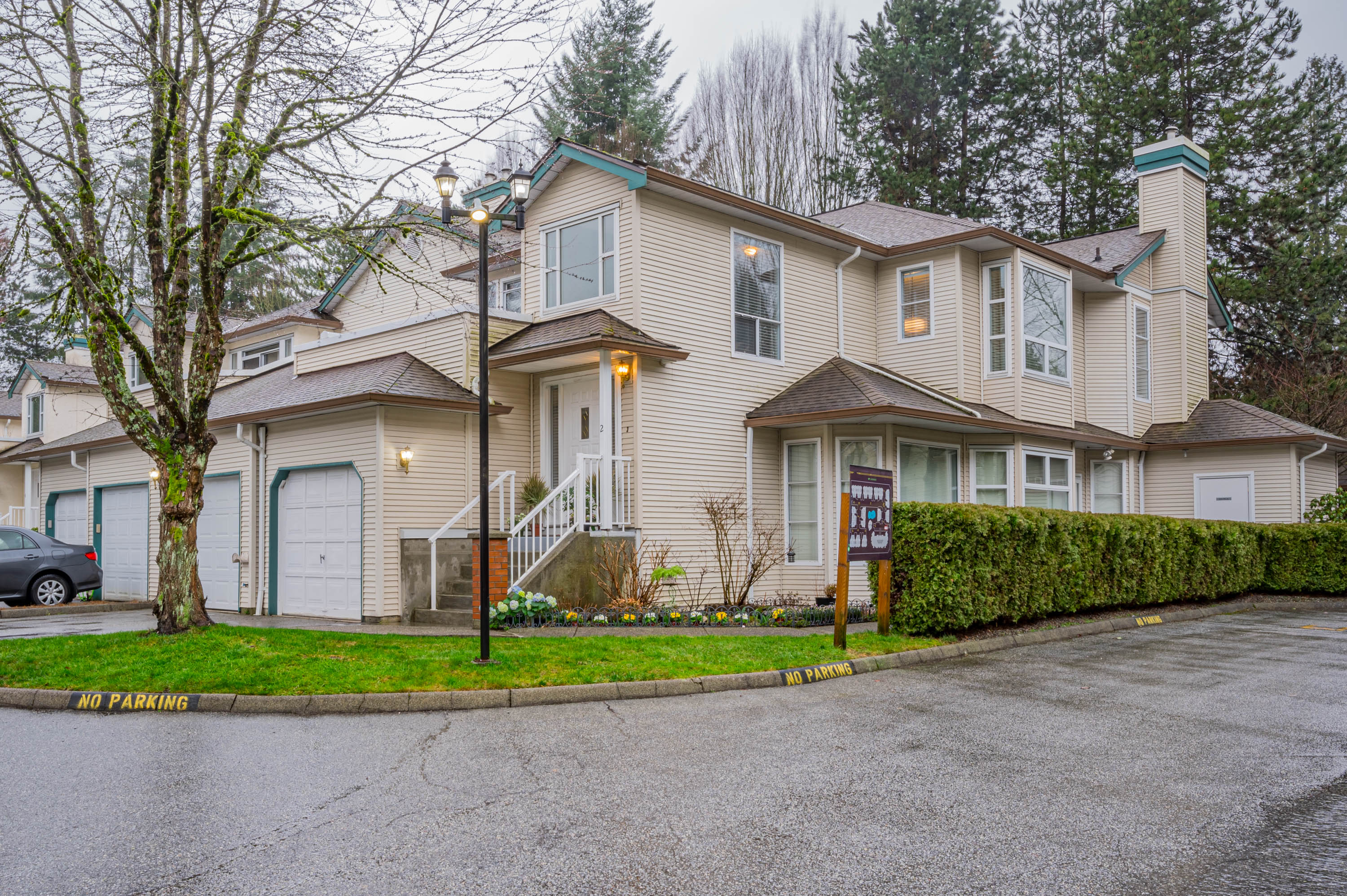 2 - 10038 150 Street, Surrey