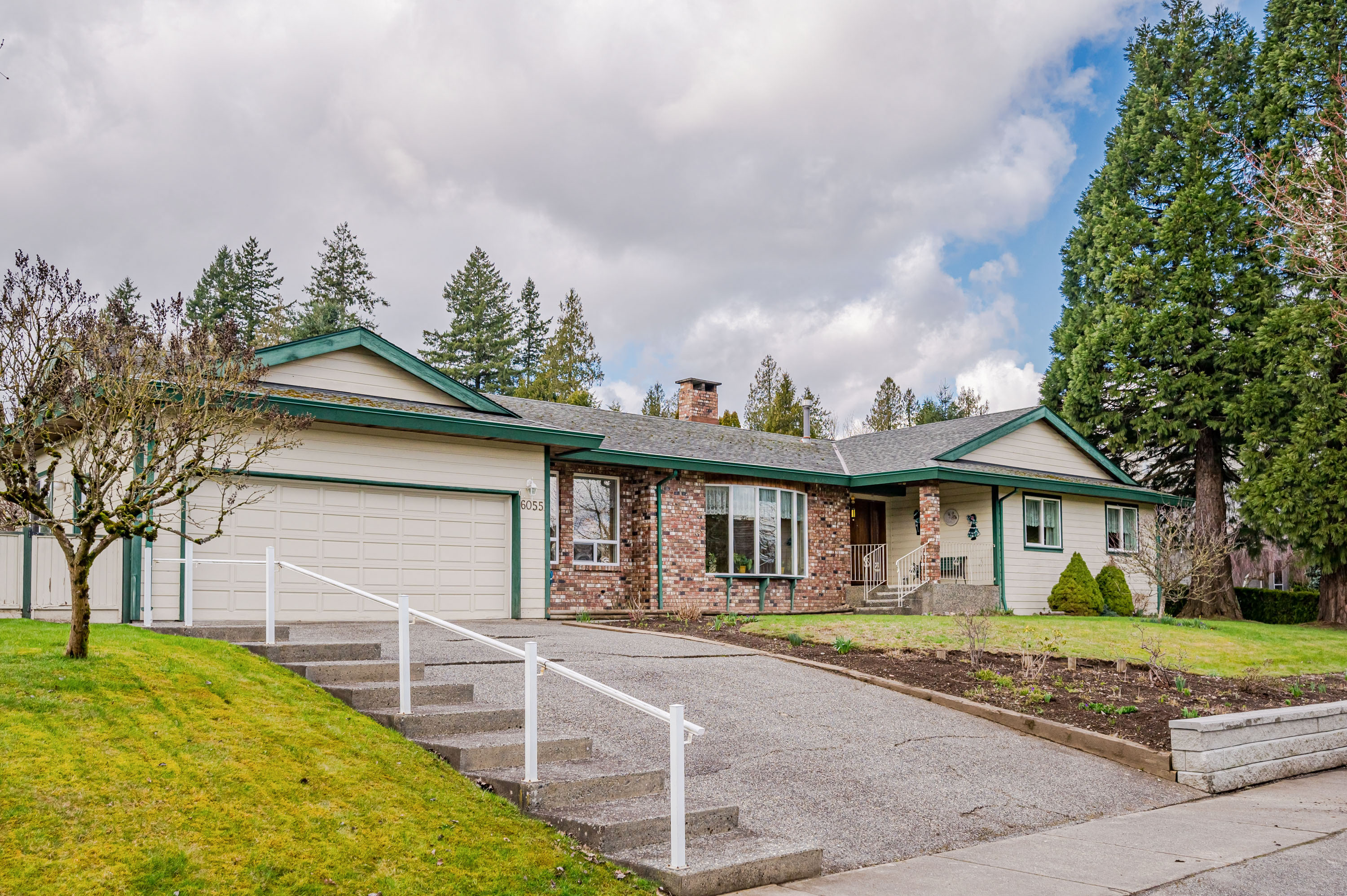 6055 Killarney Drive, Surrey