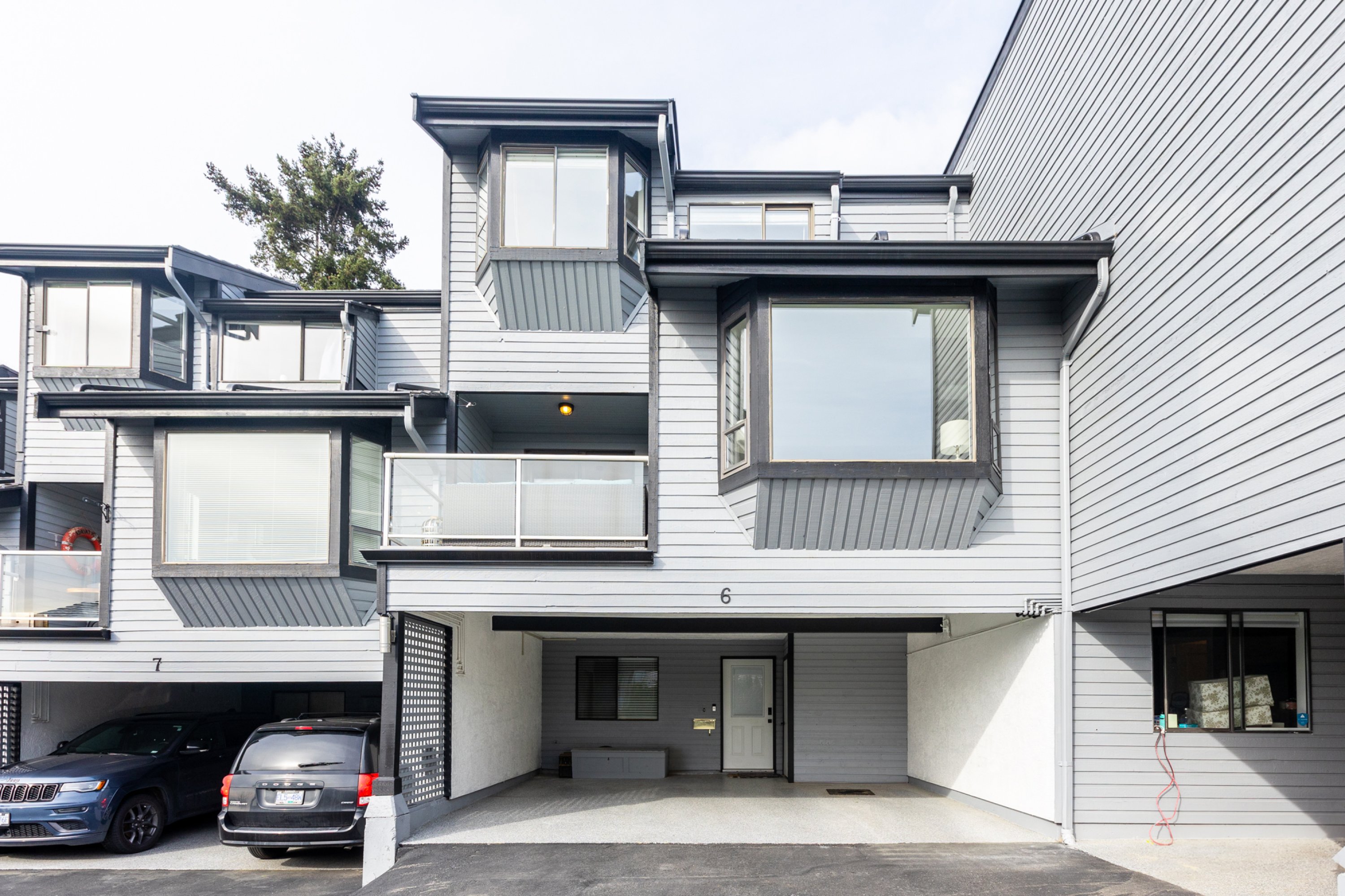 6 - 14985 Victoria Avenue, White Rock