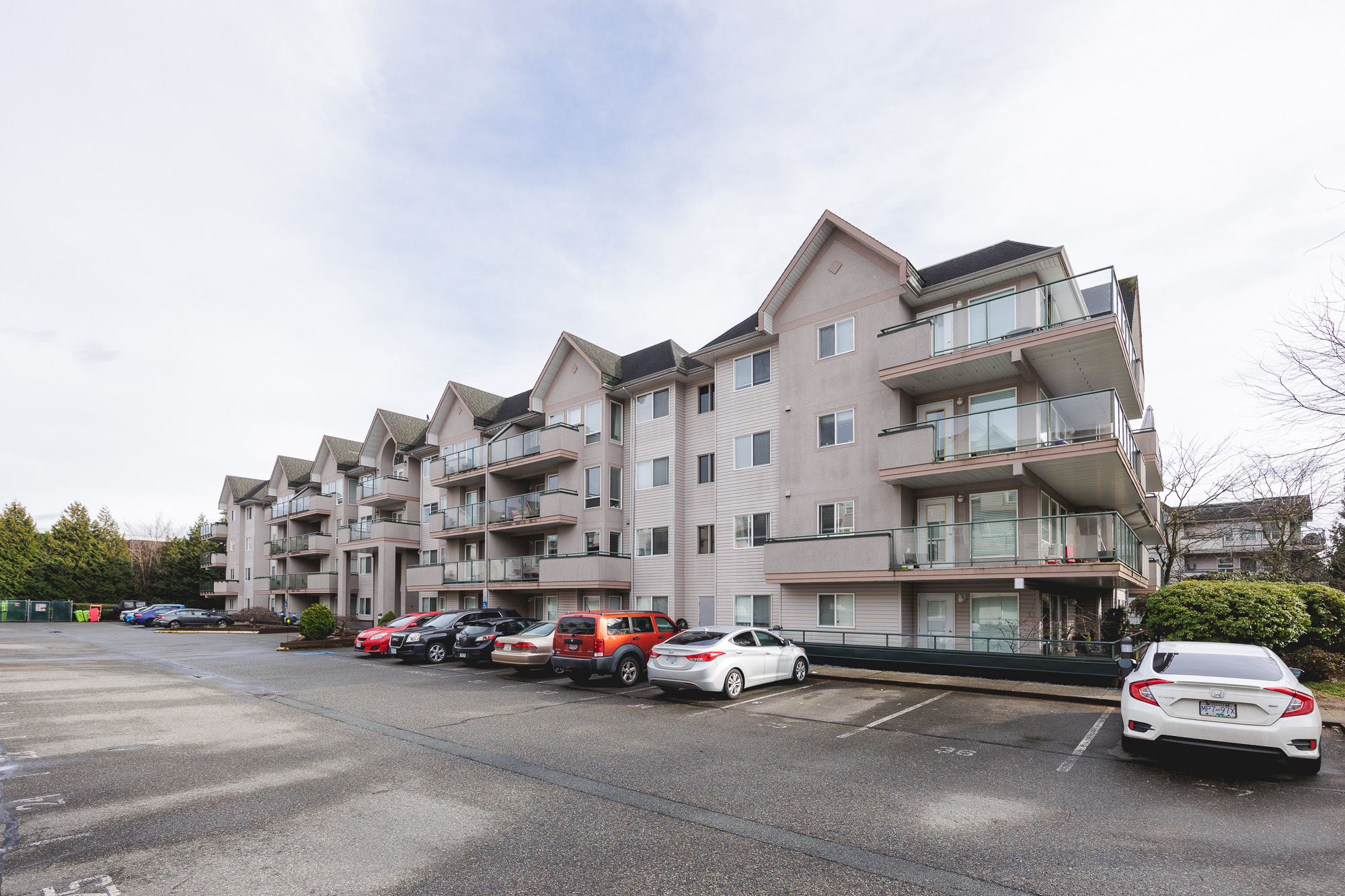 207 - 33728 King Road, Abbotsford