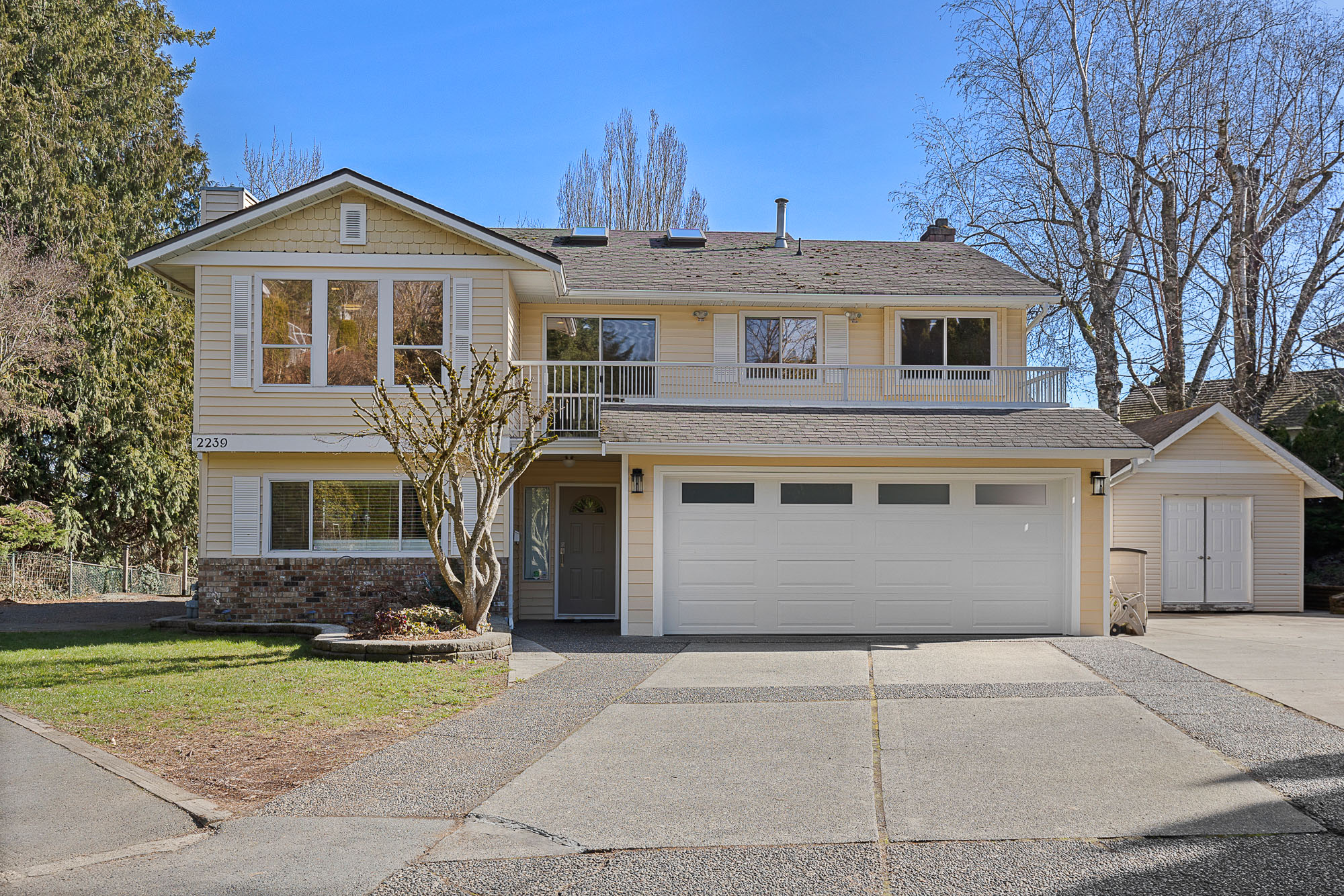 2239 Mountain Drive, Abbotsford