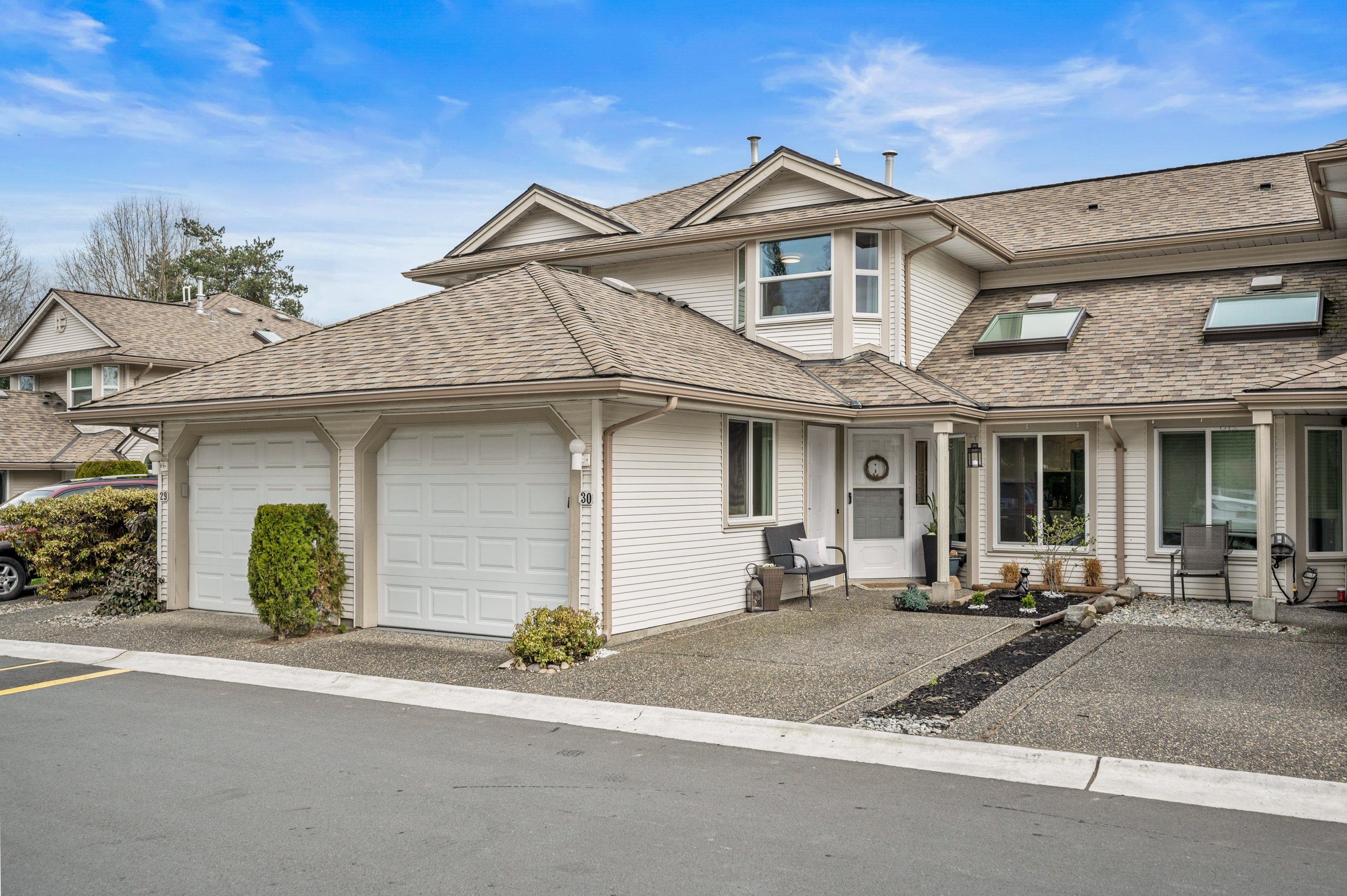 30 - 9045 Walnut Grove Drive, Langley