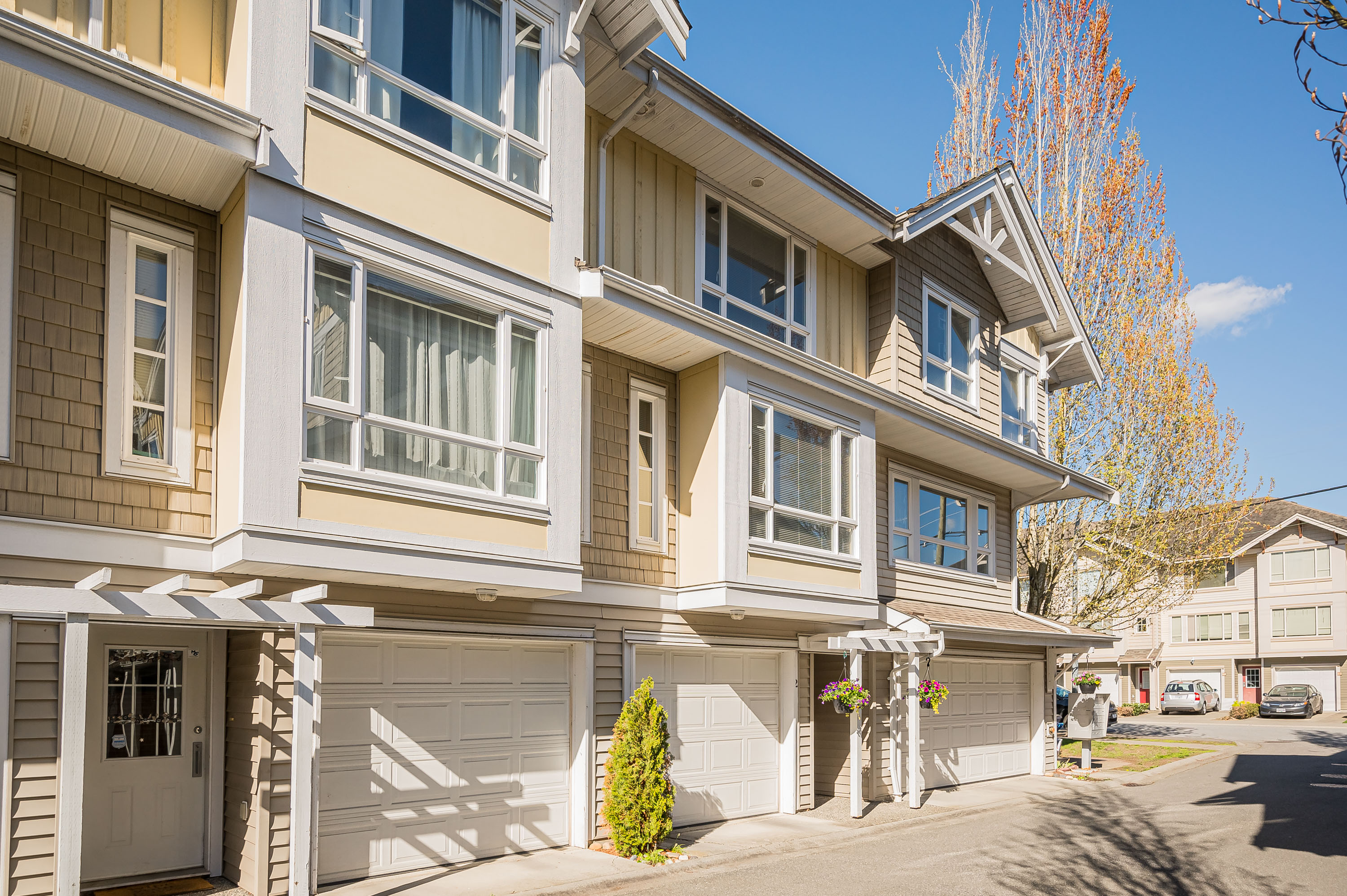 2 - 5355 201A Street, Langley