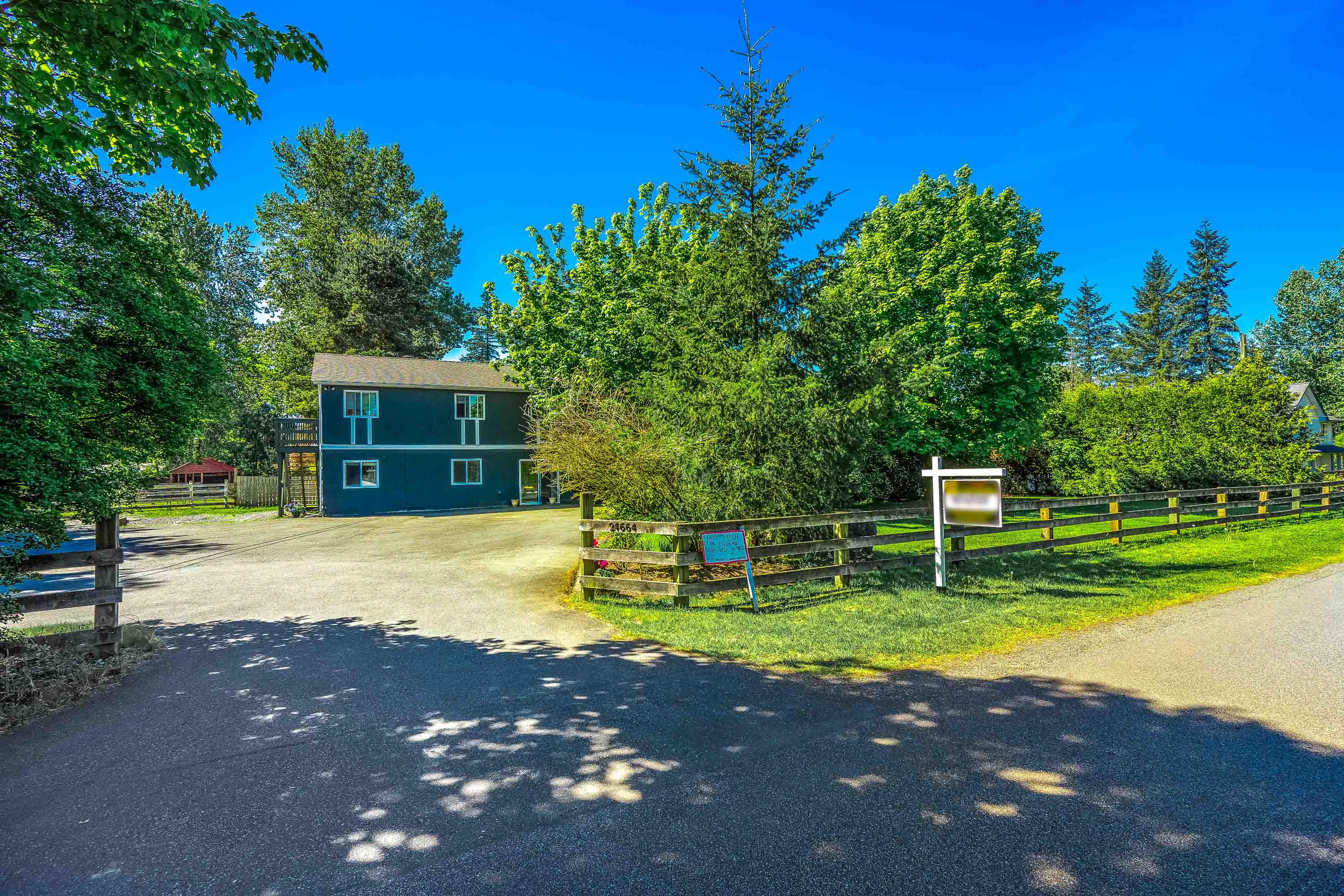 24664 52 Avenue, Langley