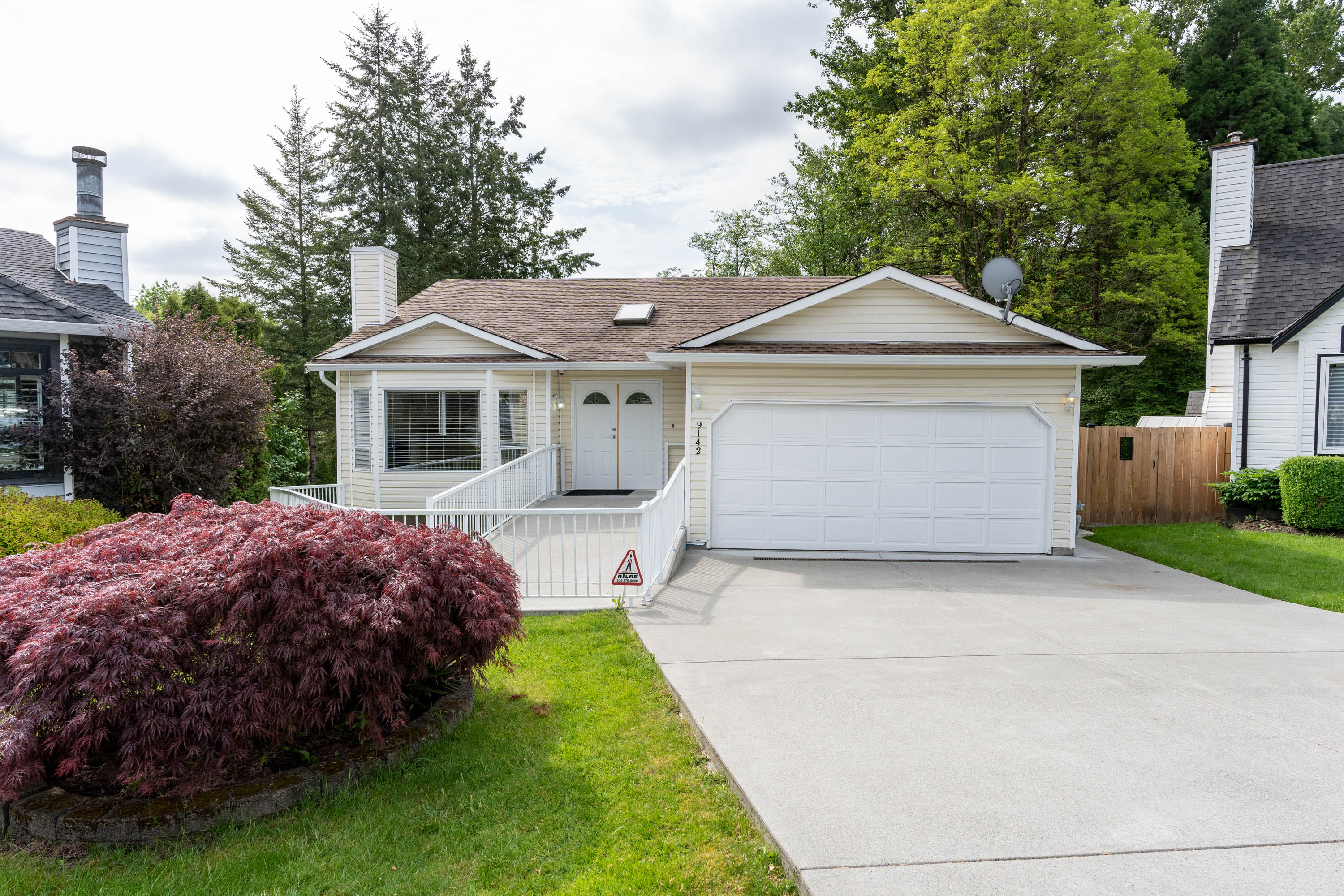 9142 212A Place, Langley