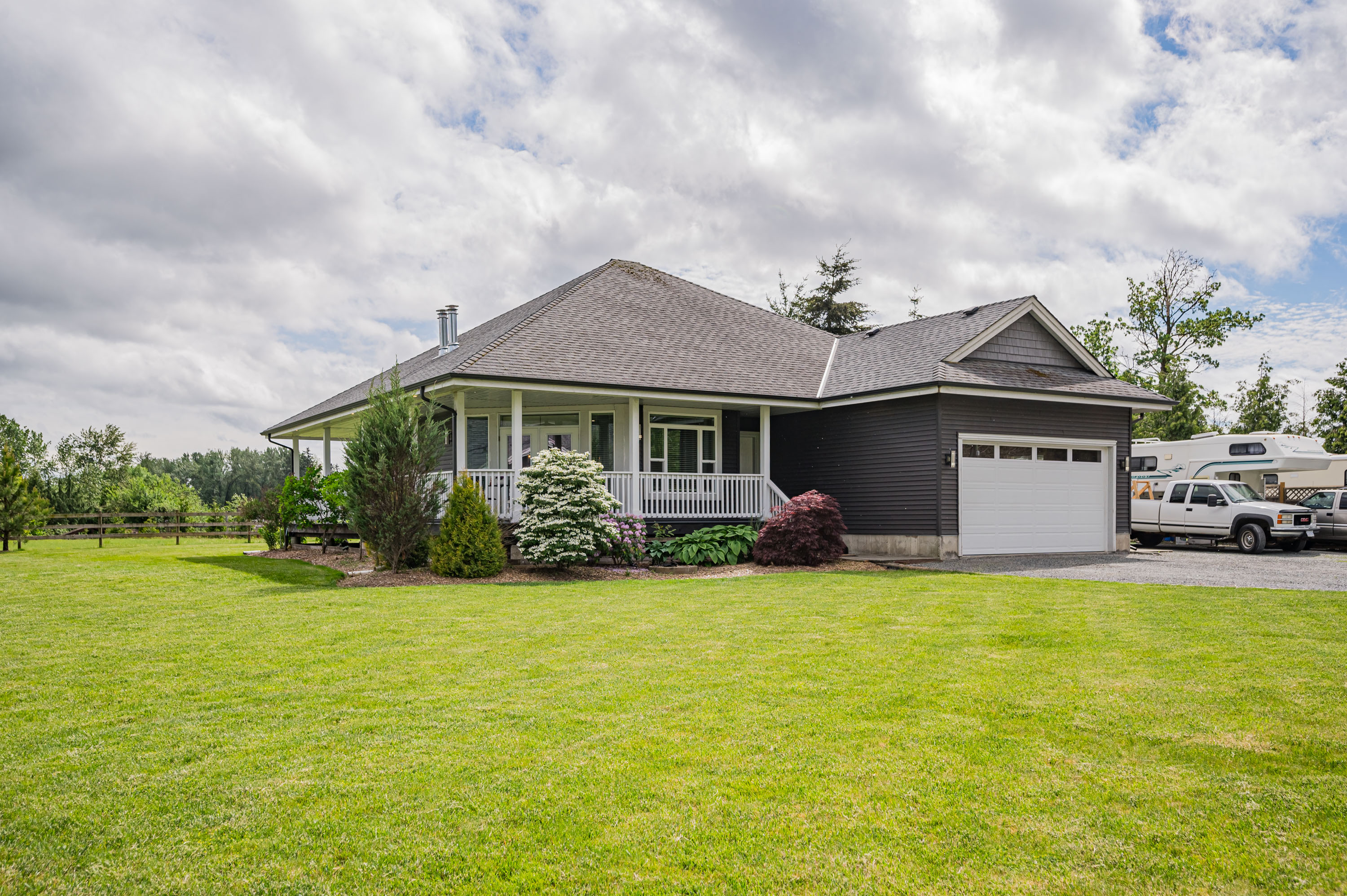 23436 44 Avenue, Langley