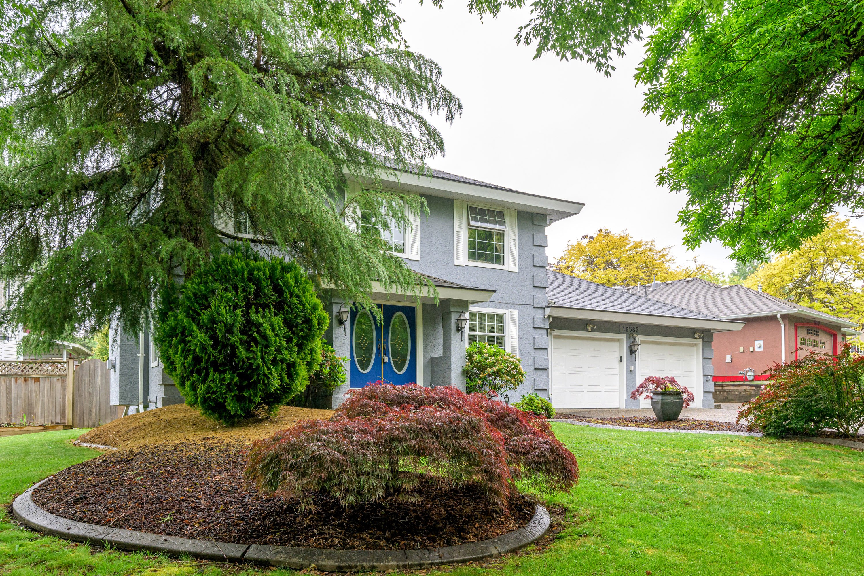 16582 86 Avenue, Surrey