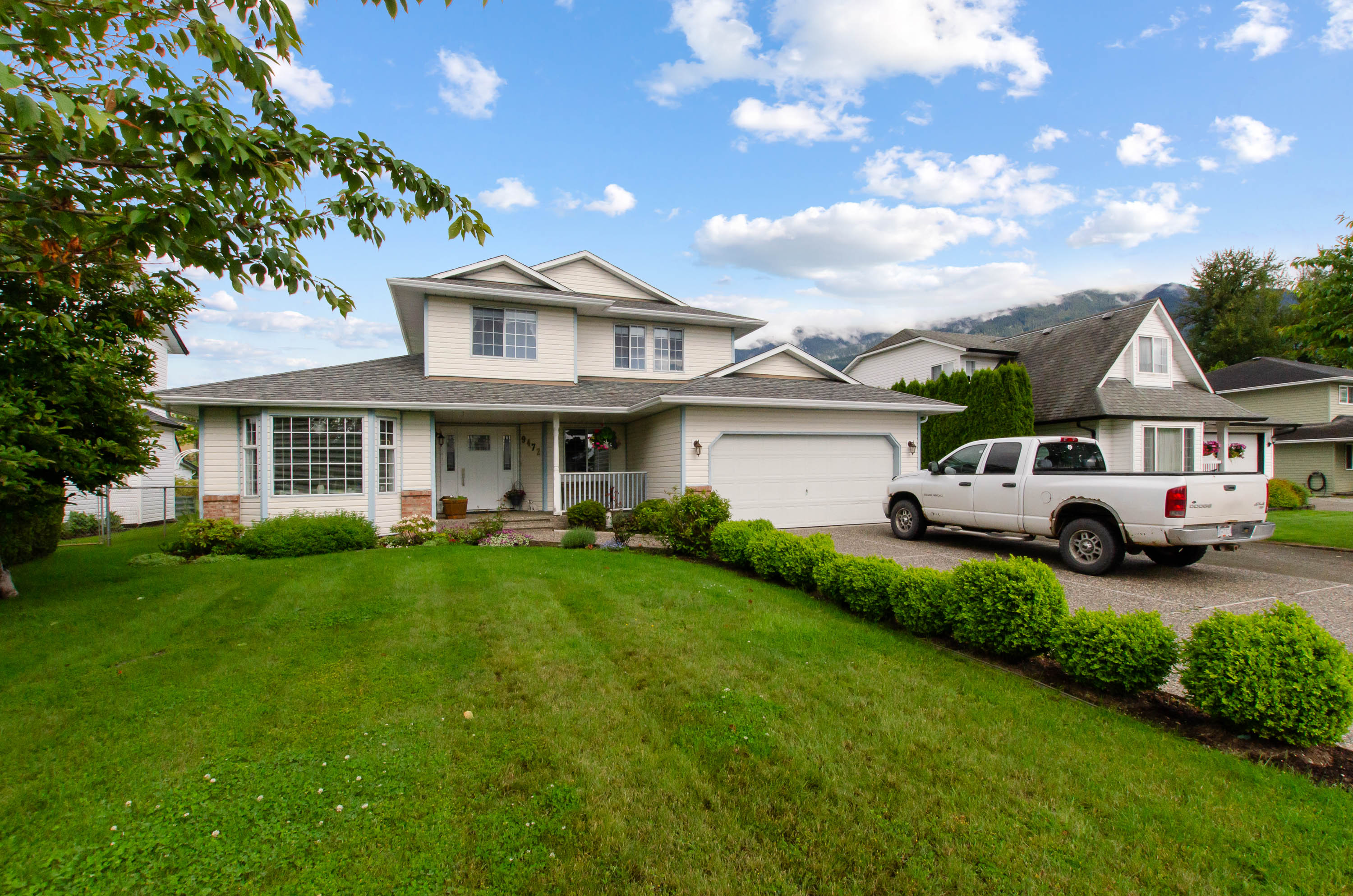 9472 Rosepark Place, Chilliwack