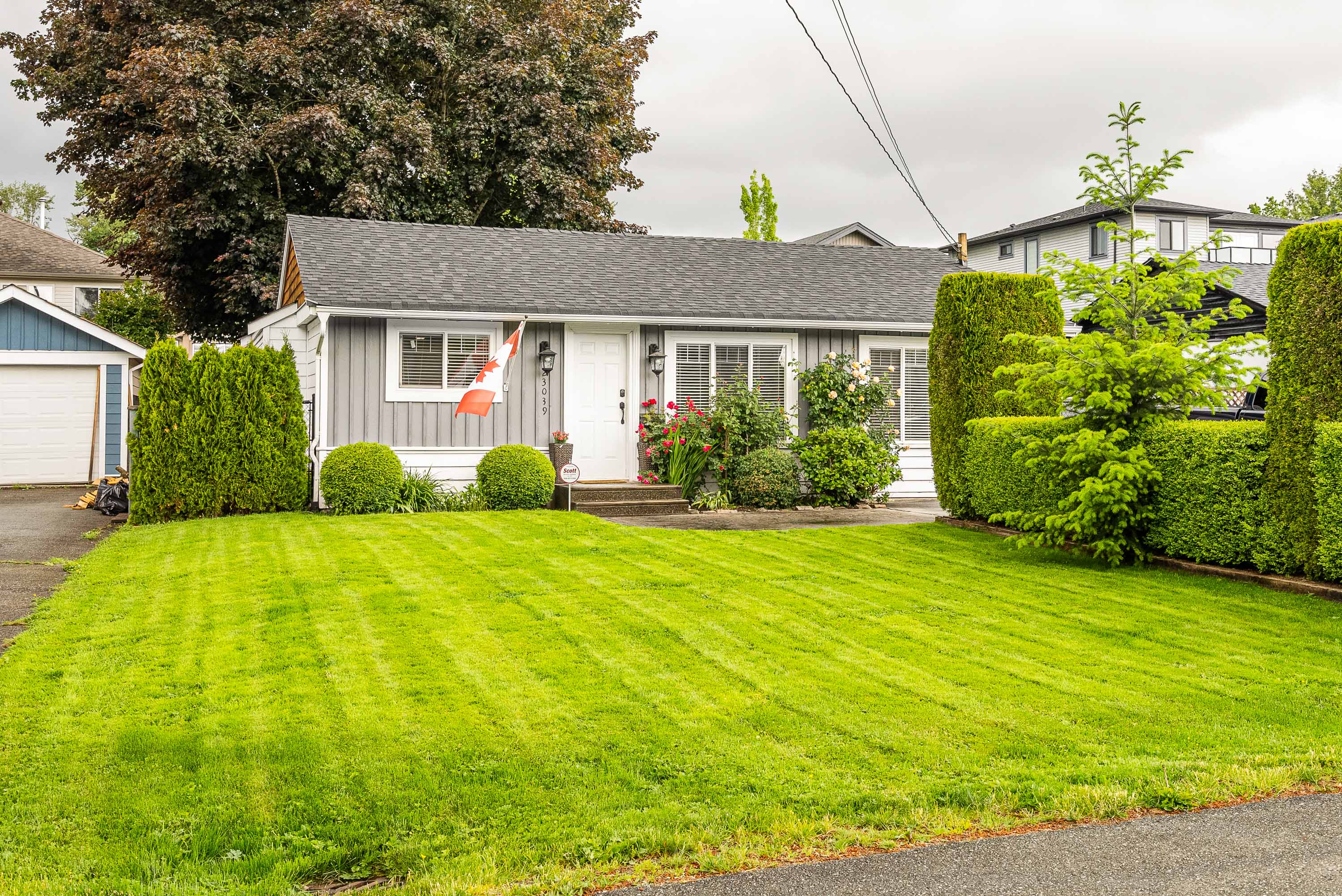 23039 117 Avenue, Maple Ridge