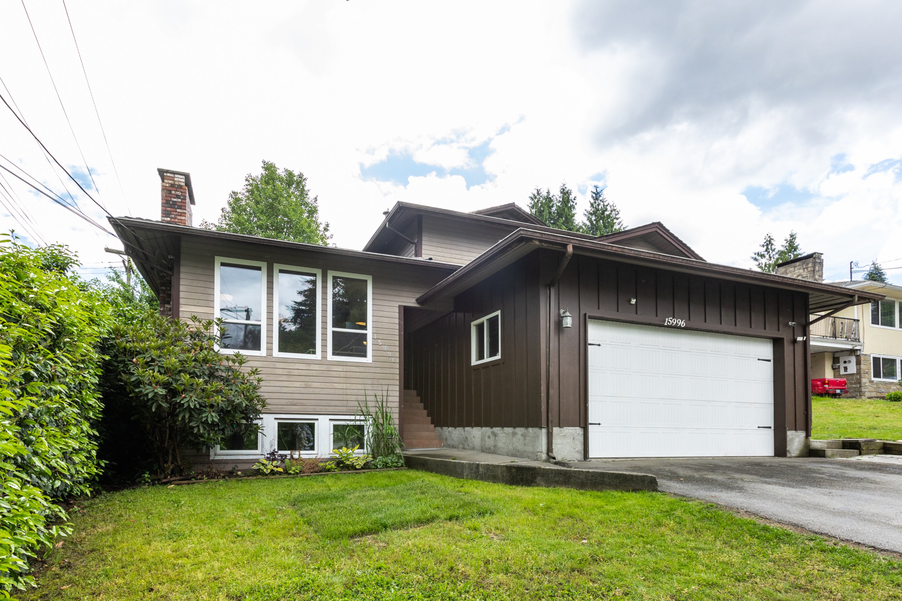 15996 101A Avenue, Surrey