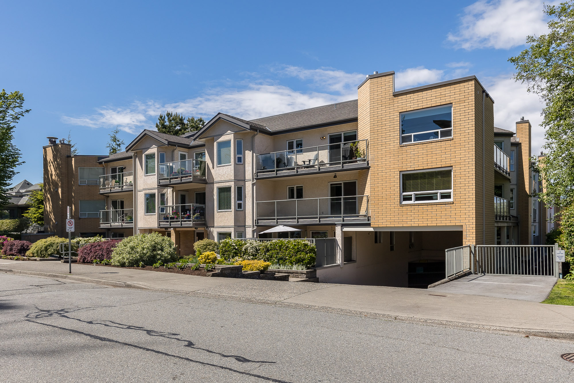 110 - 15255 18 Avenue, Surrey