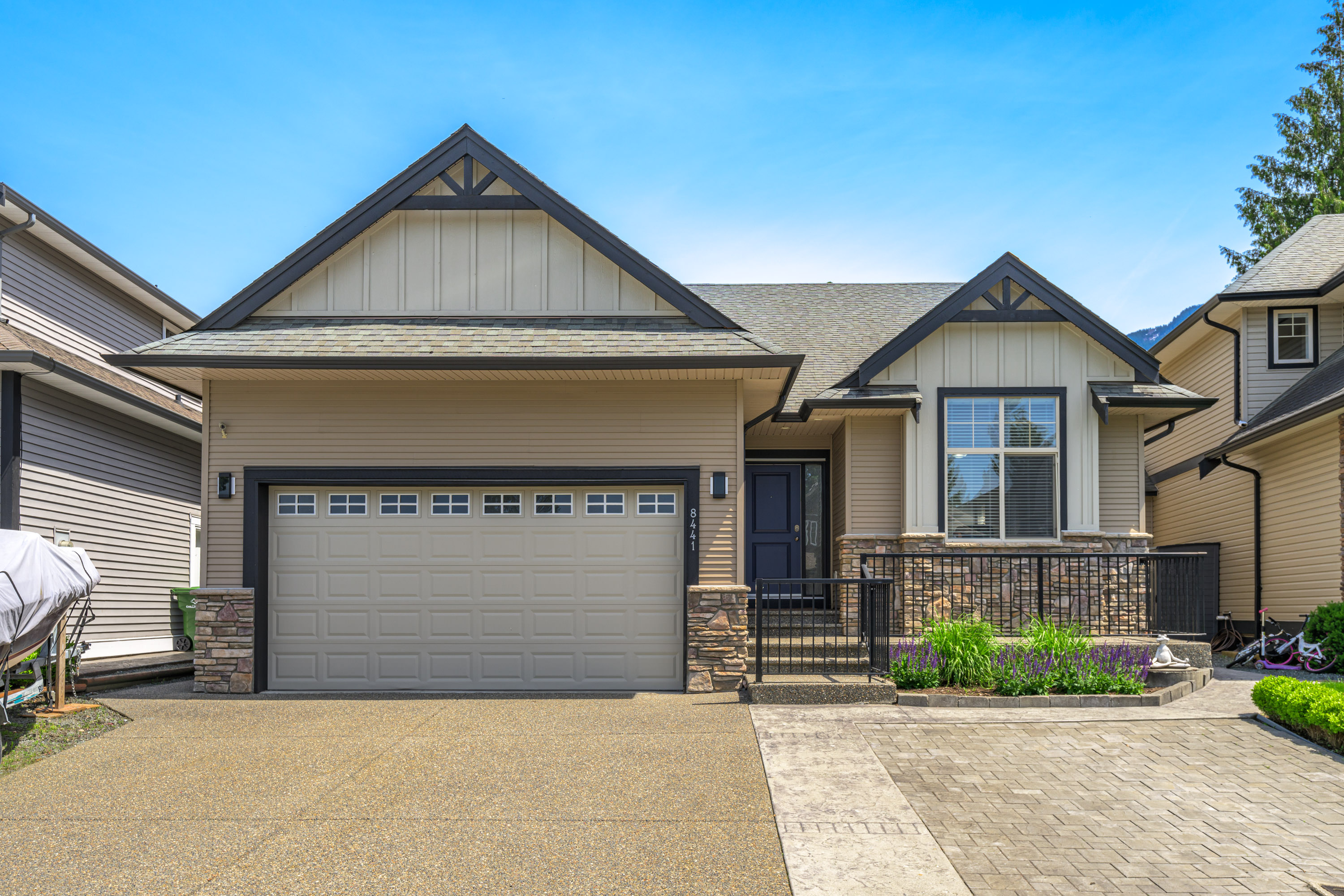 8441 Bradshaw Place, Chilliwack