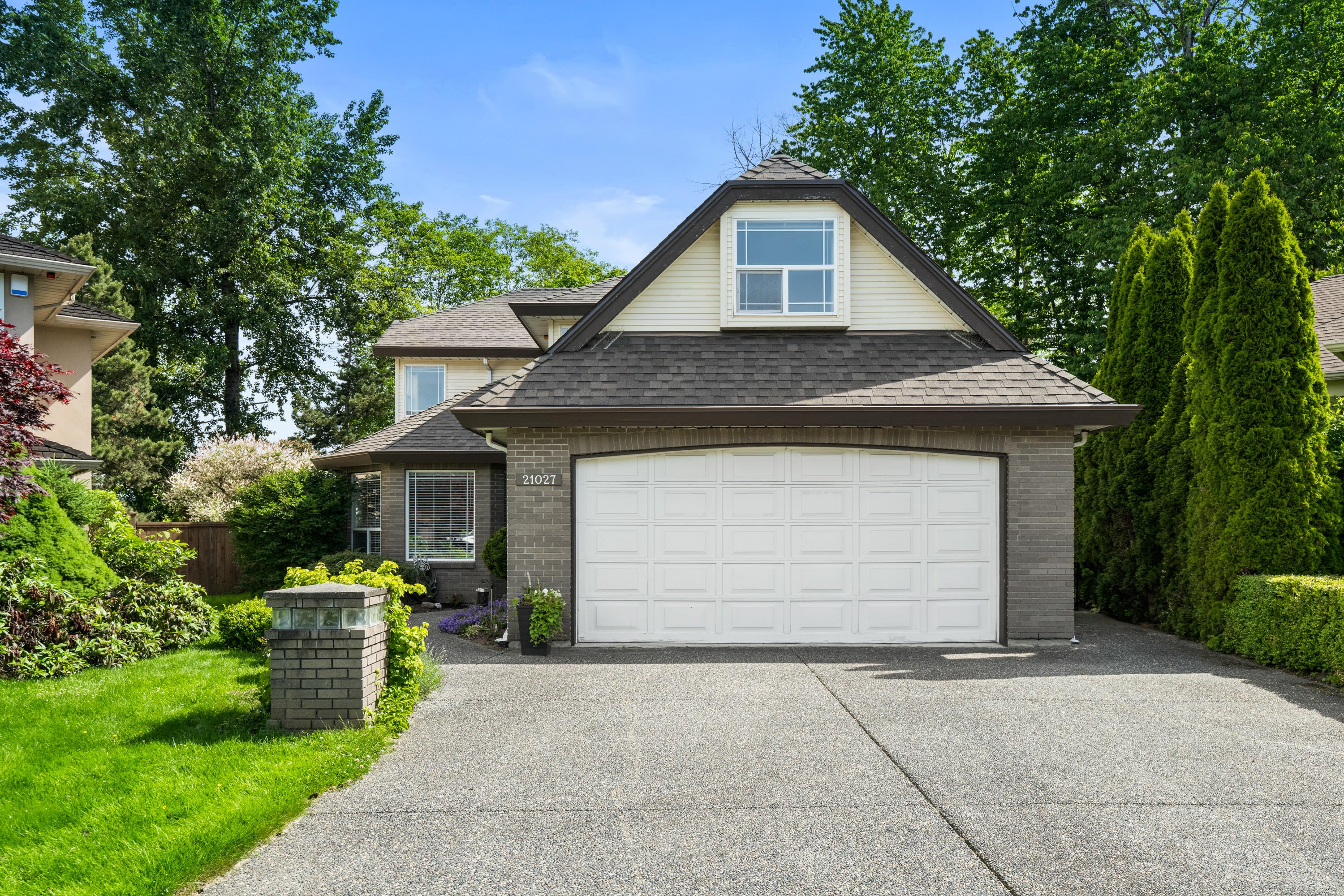 21027 93B Avenue, Langley