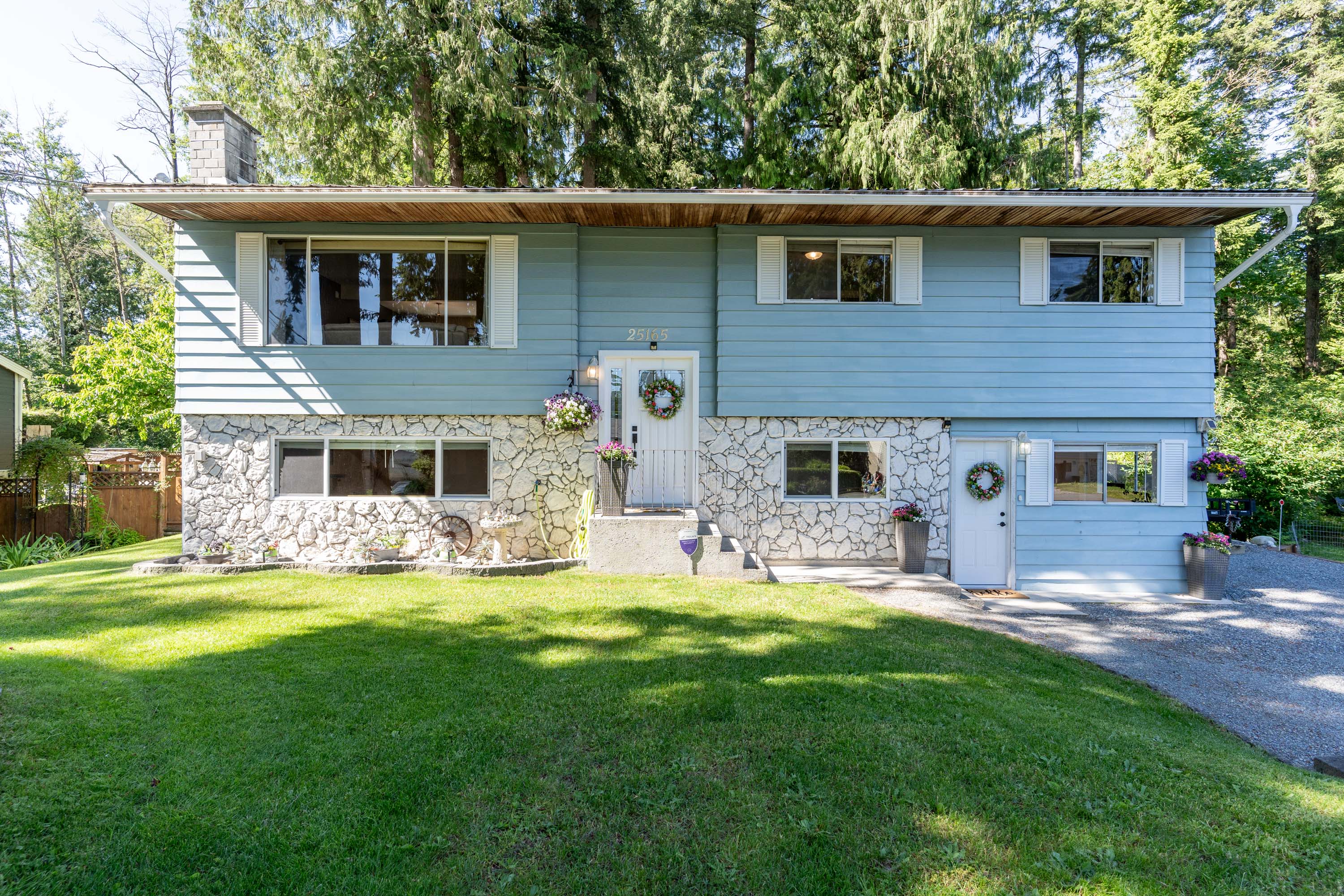 25165 11B Avenue, Aldergrove