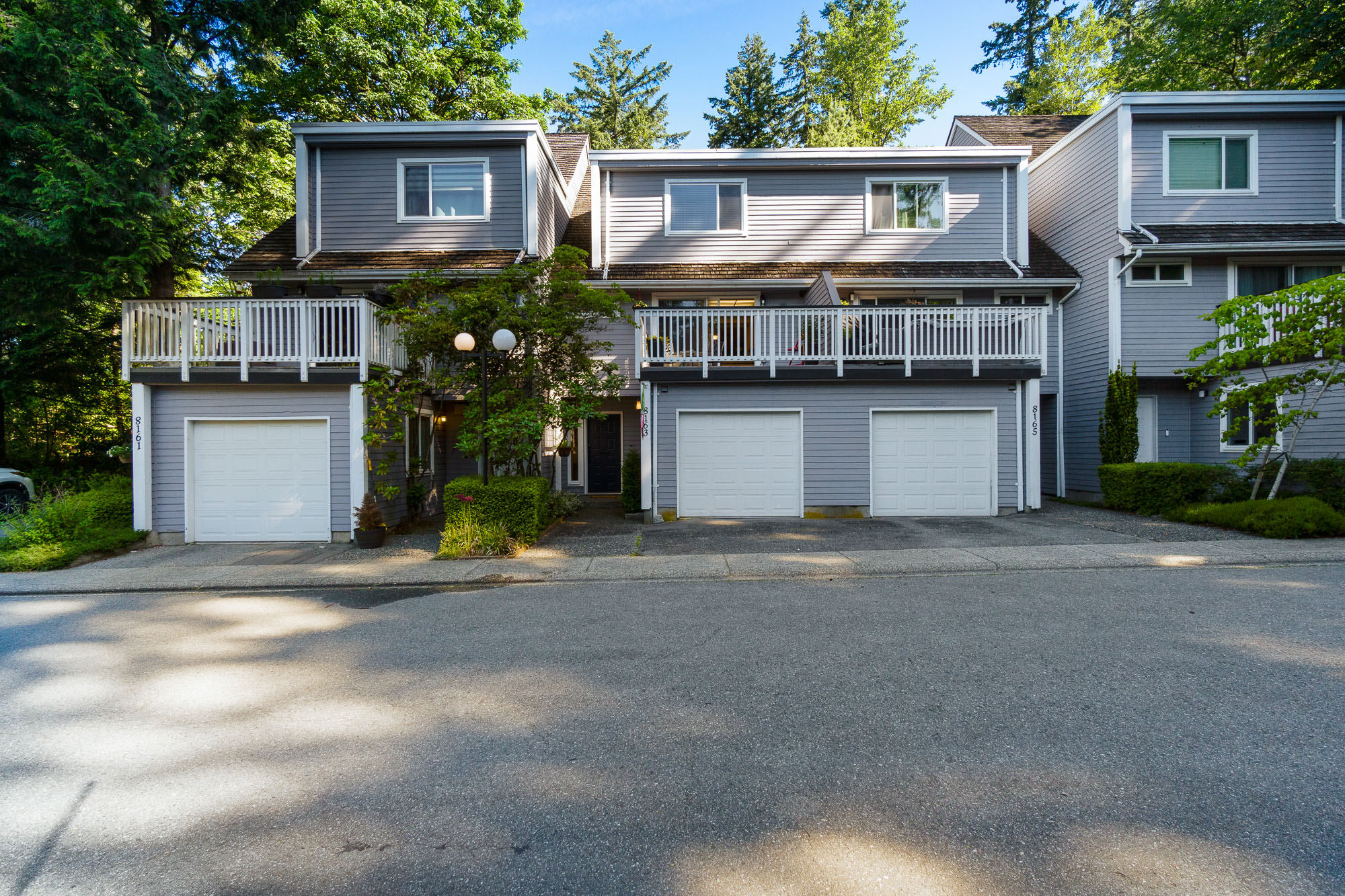 8163 Forest Grove Drive, Burnaby