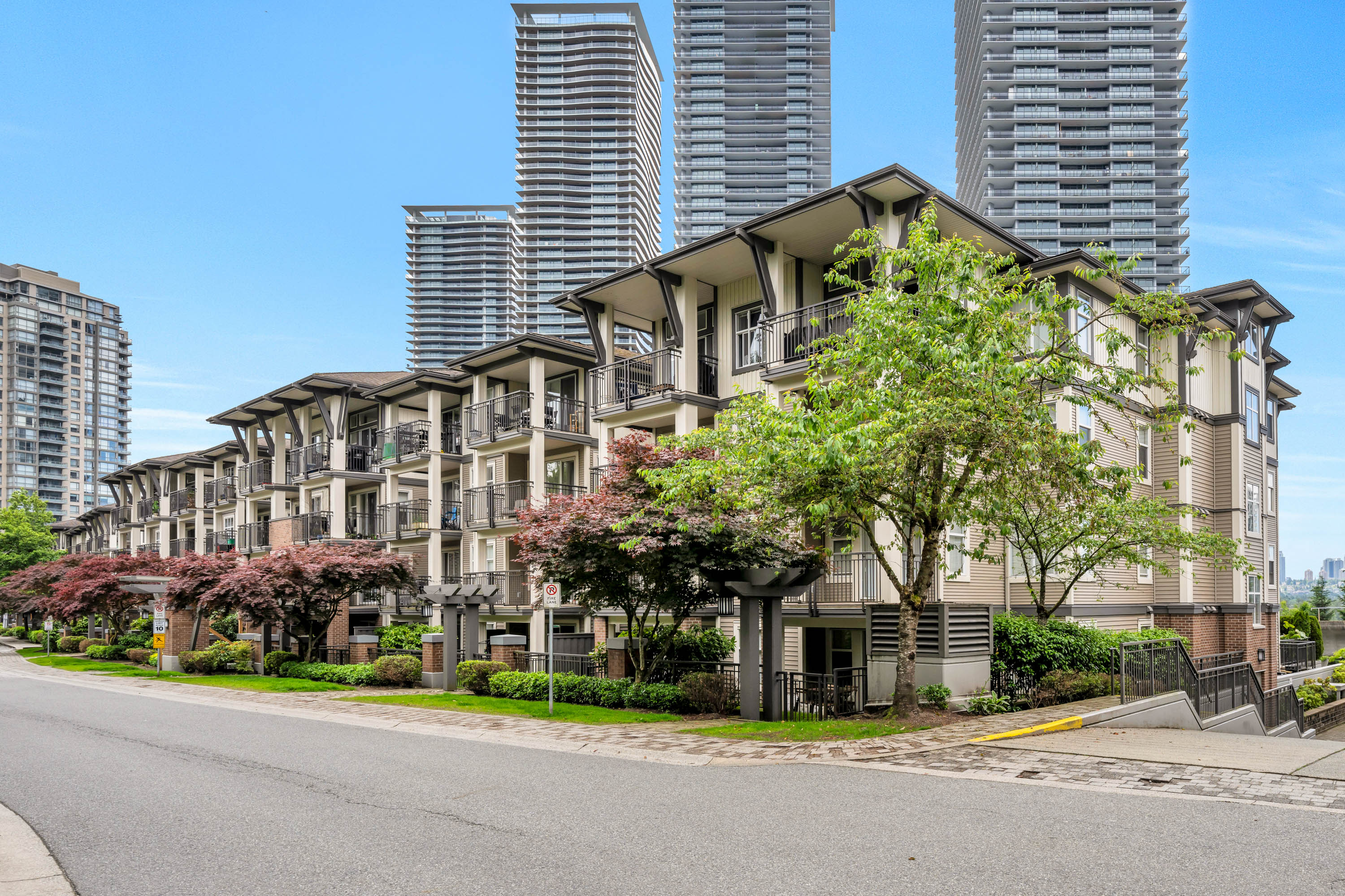 320 - 4768 Brentwood Drive, Burnaby