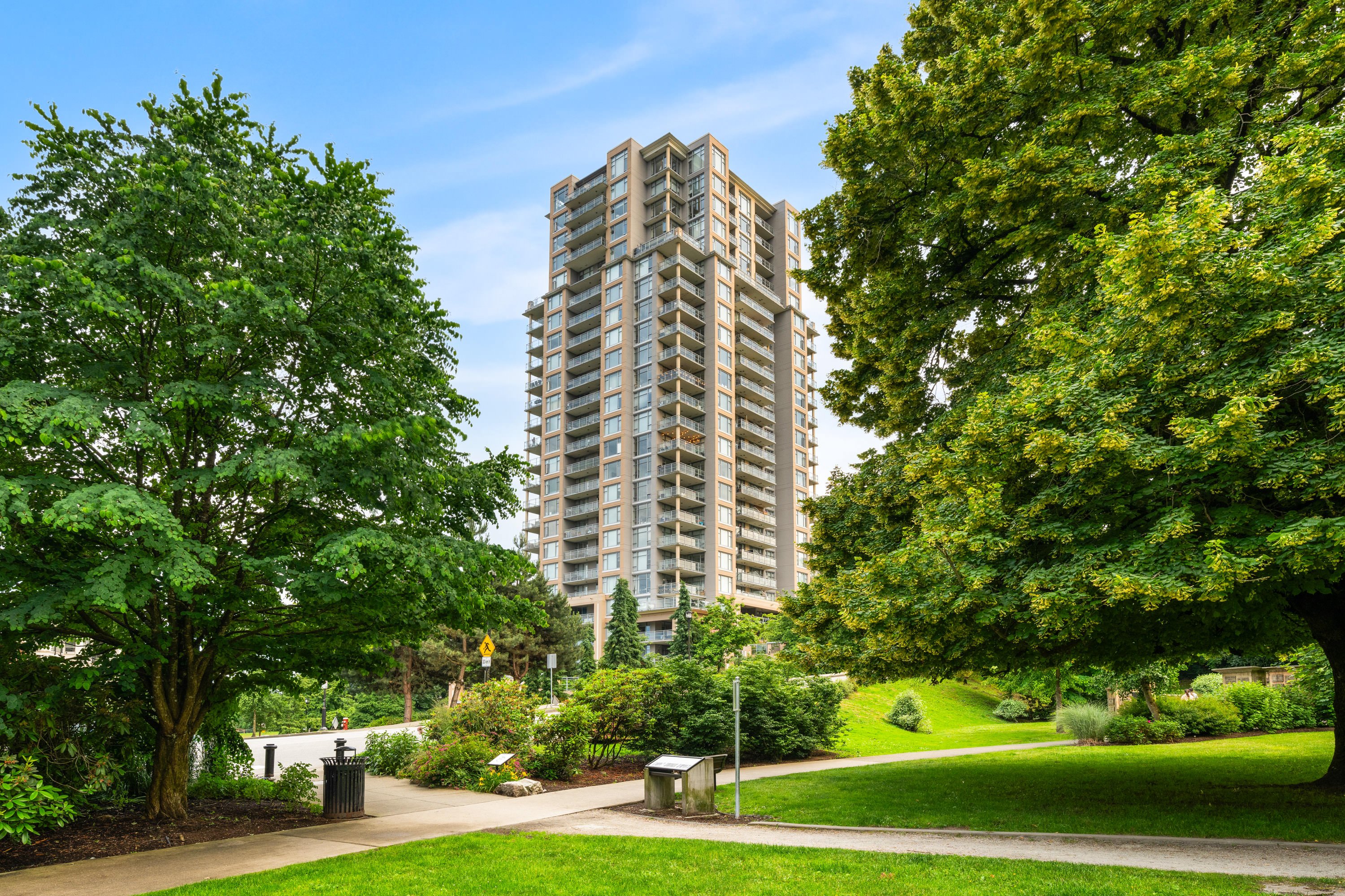 1804 - 280 Ross Drive, New Westminster