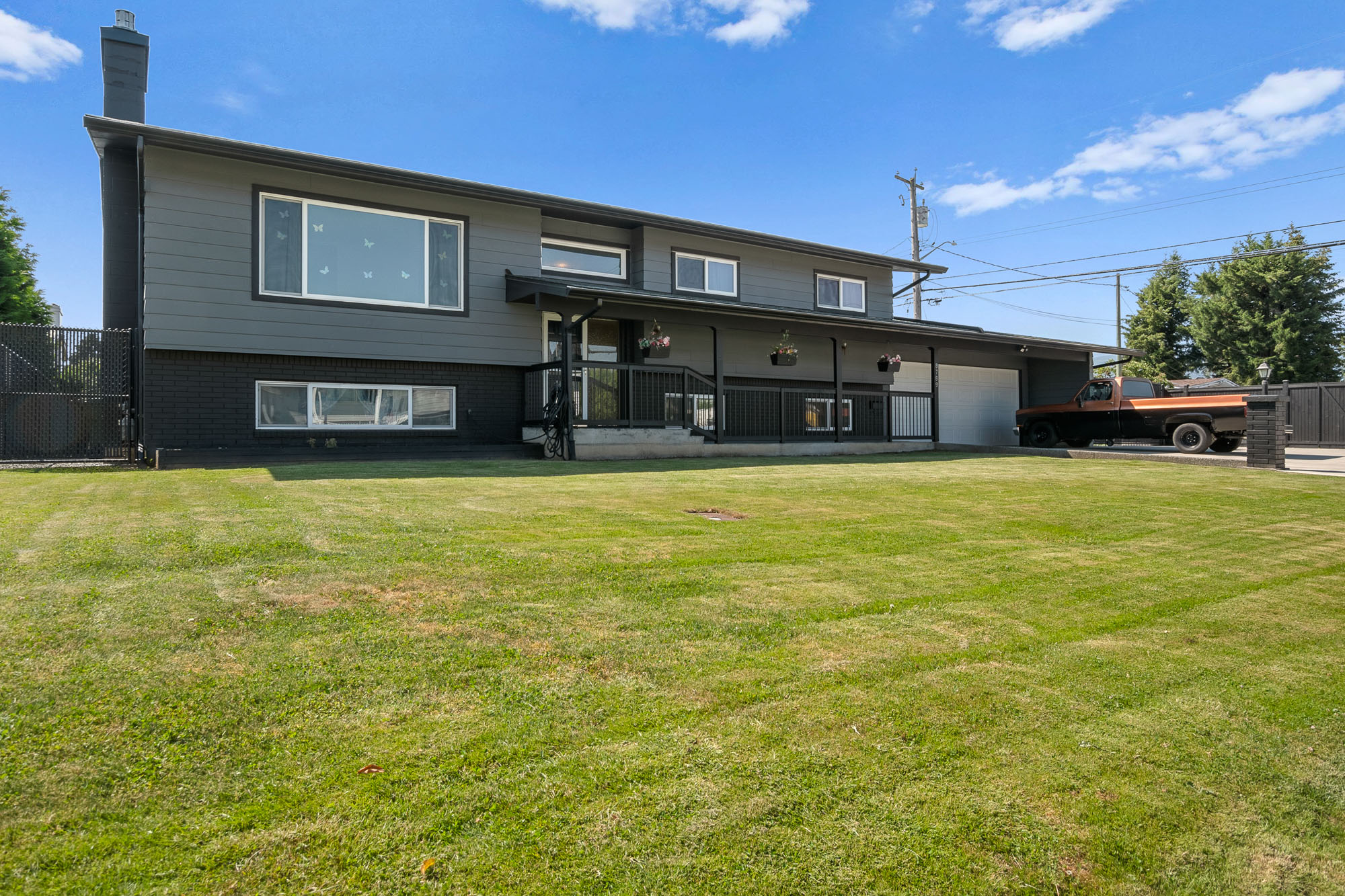 8789 Buchart Street, Chilliwack