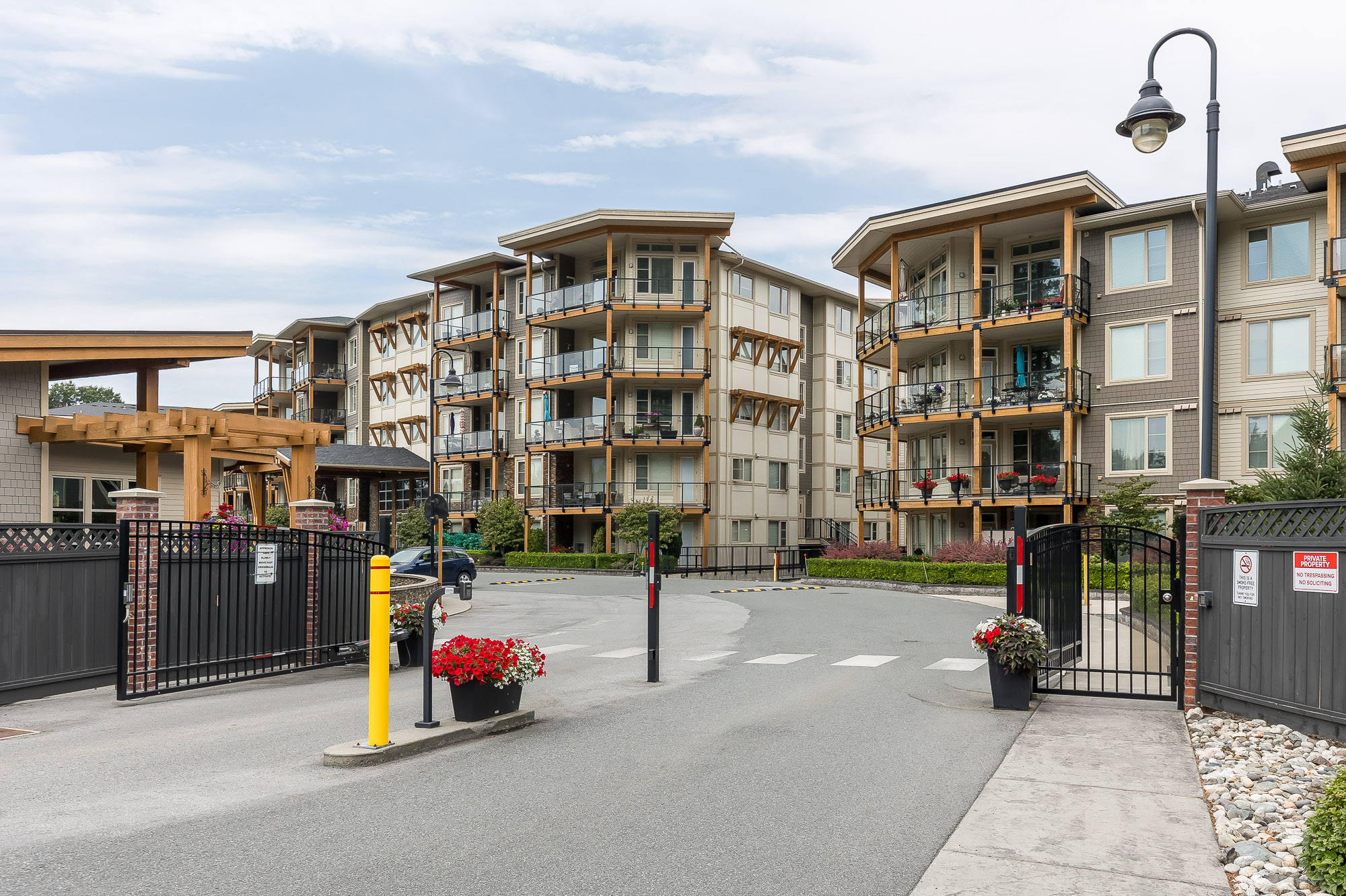 305 - 45750 Keith Wilson Road, Chilliwack