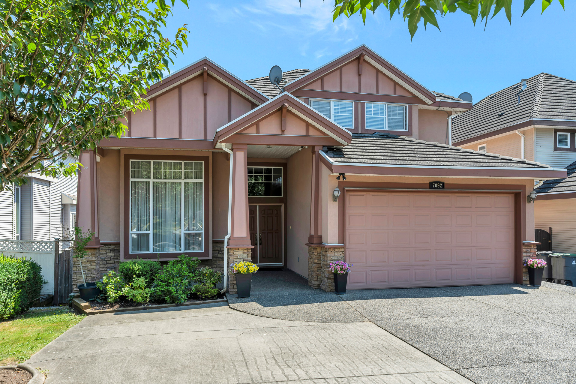 7092 151 Street, Surrey