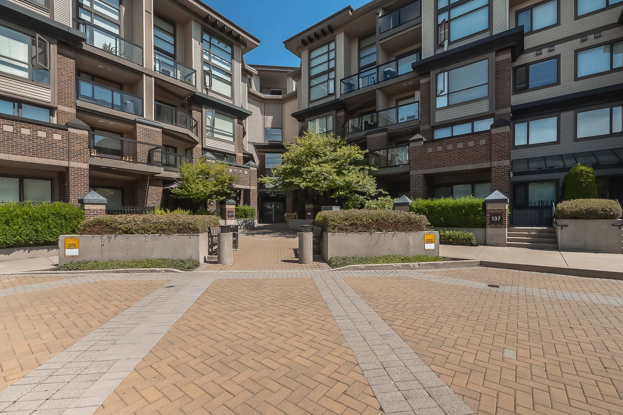 439 - 10838 City Parkway, Surrey