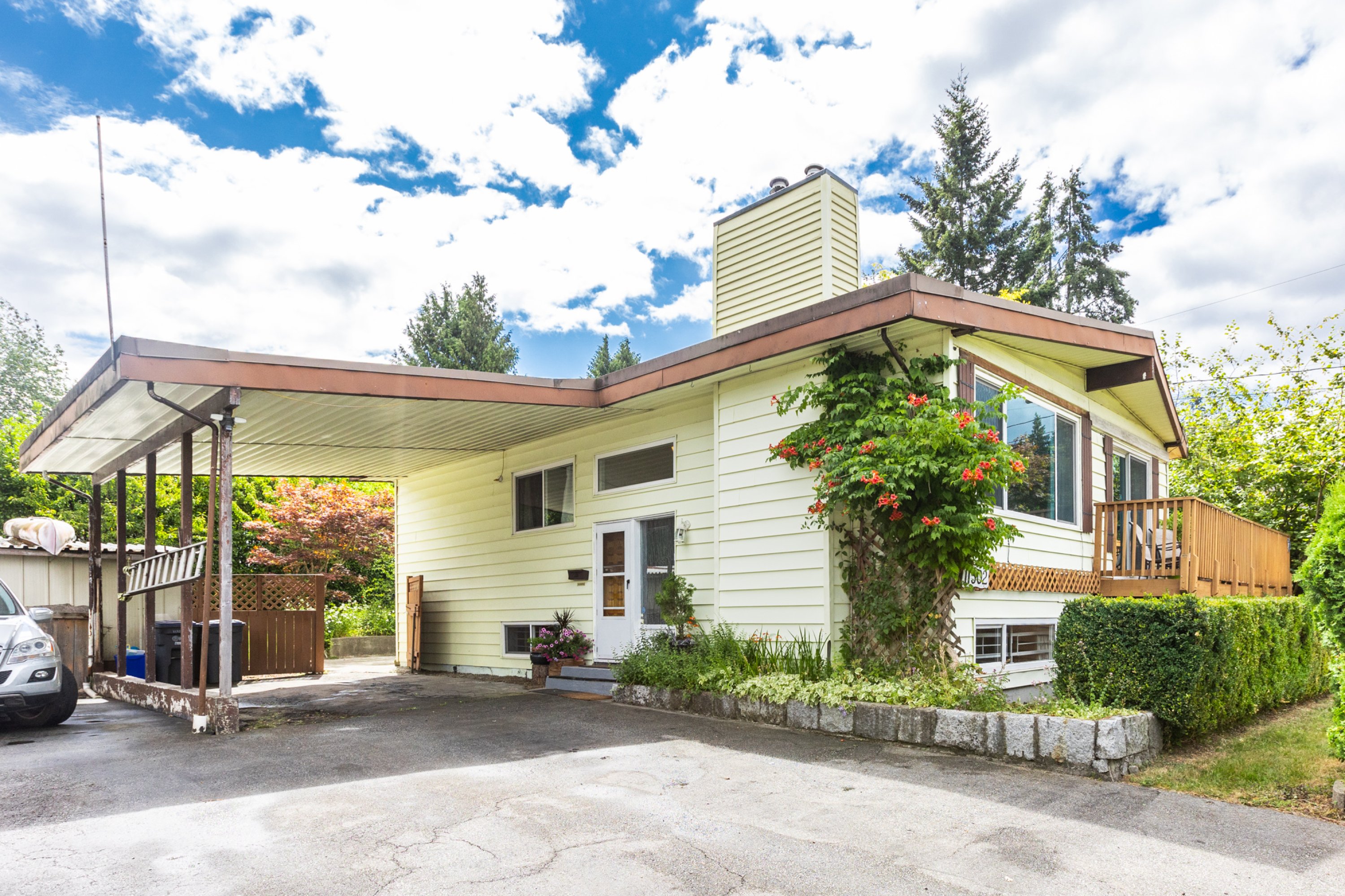 11302 Loughren Drive, Surrey