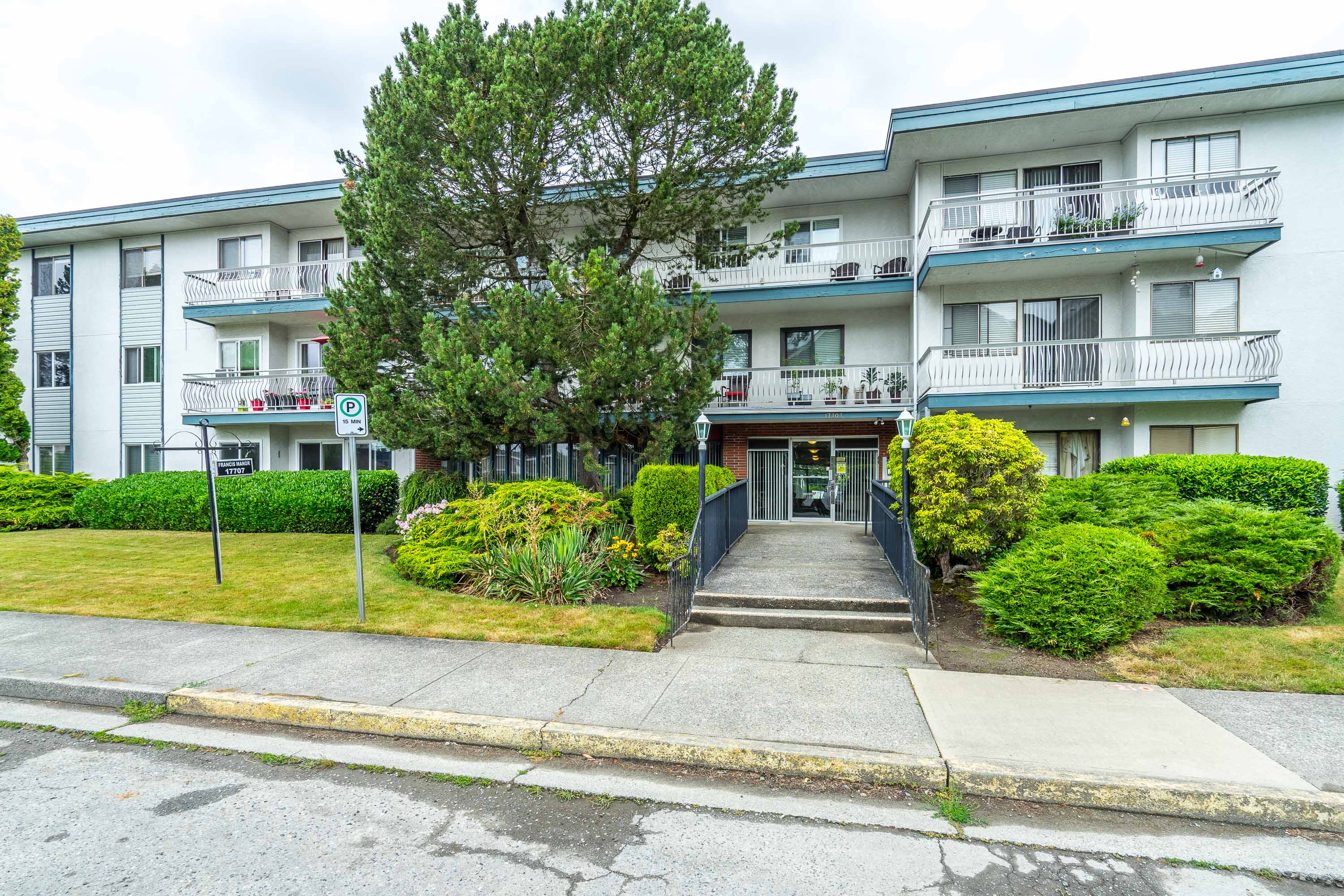 327 - 17707 57A Street, Surrey