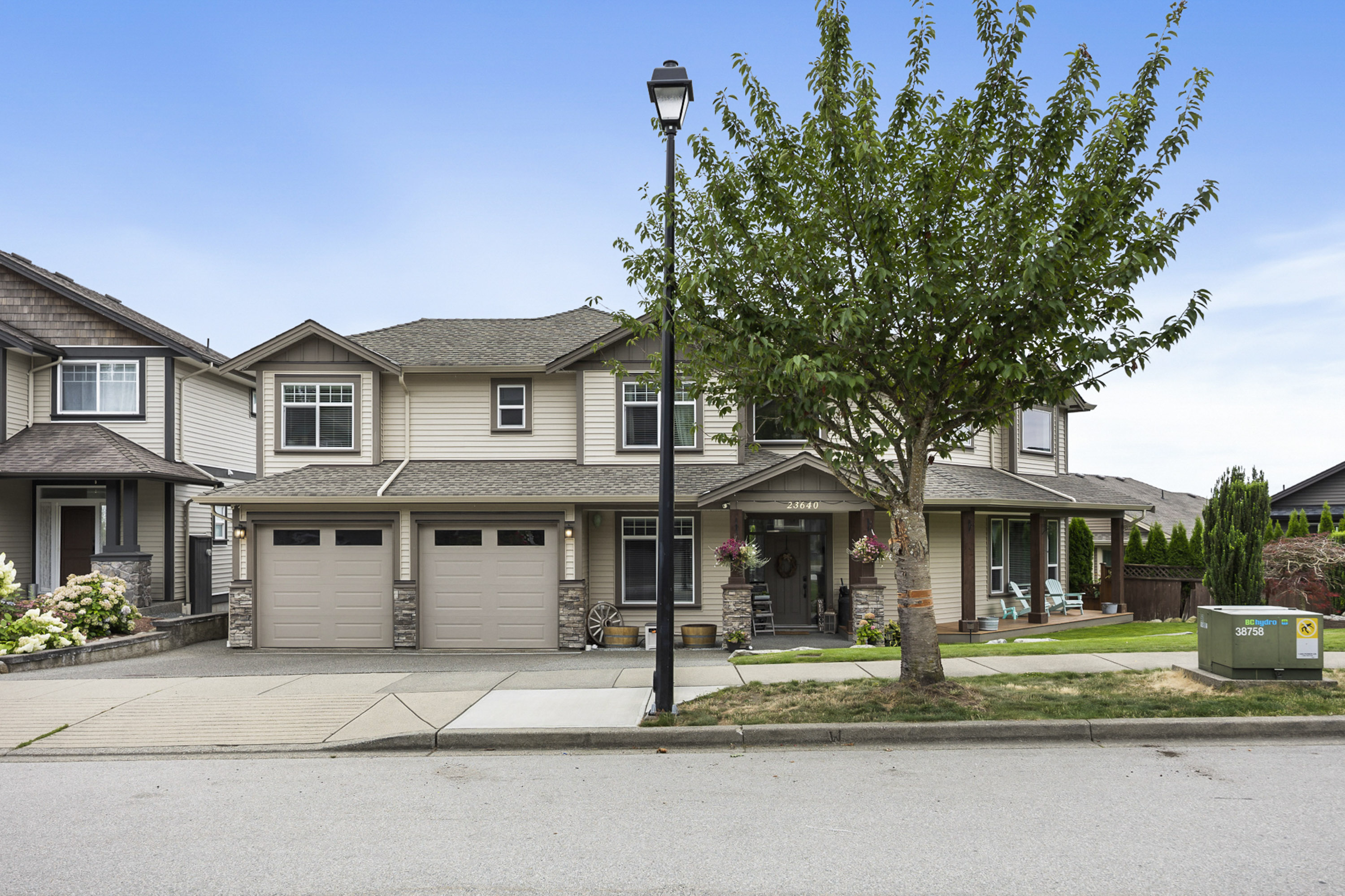 23640 Bryant Avenue, Maple Ridge