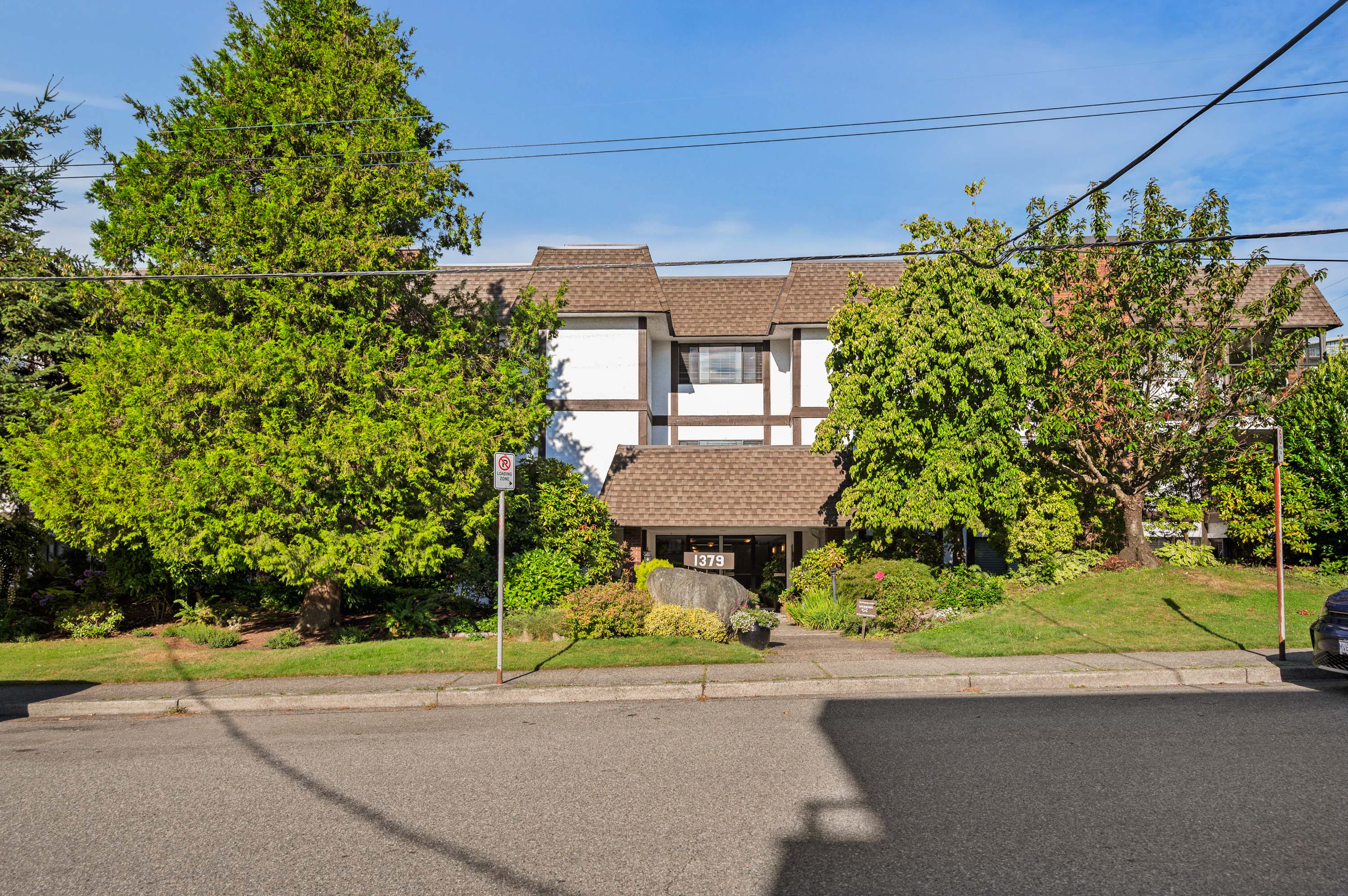 101 - 1379 Merklin Street, South Surrey