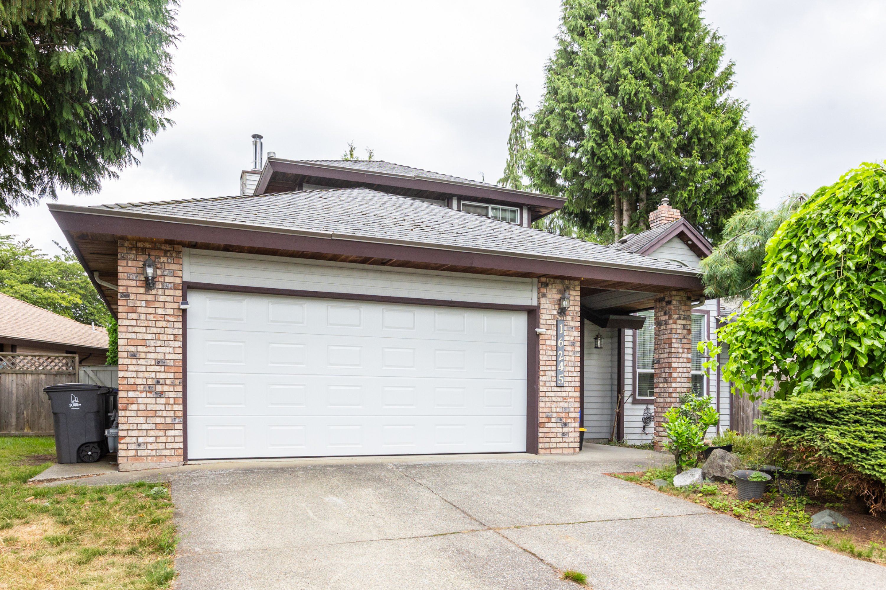 16245 Southglen Place, Surrey