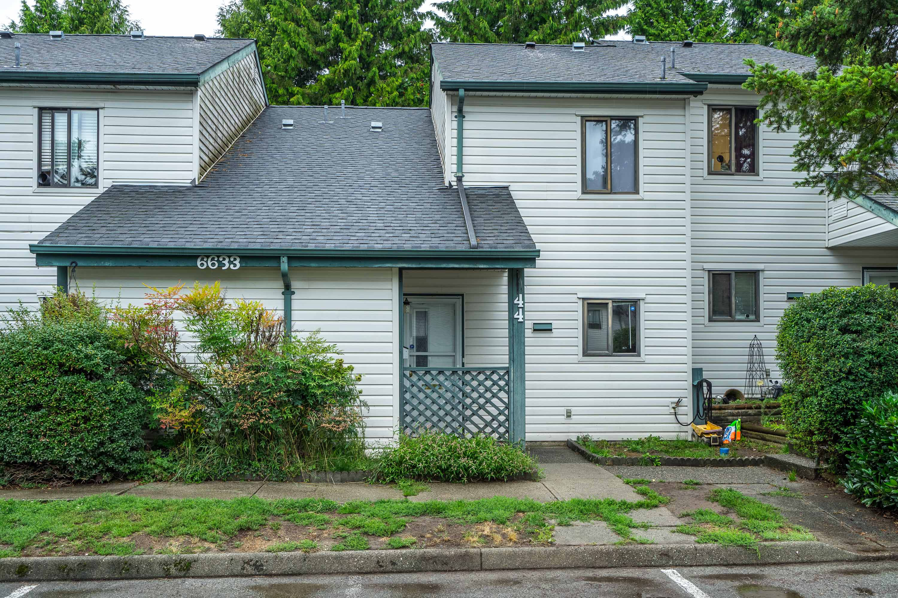 44 - 6633 138 Street, Surrey